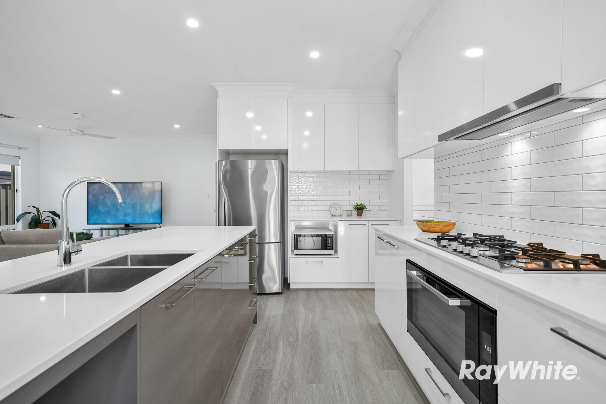 6A Hawley Place — photo 13 of 27