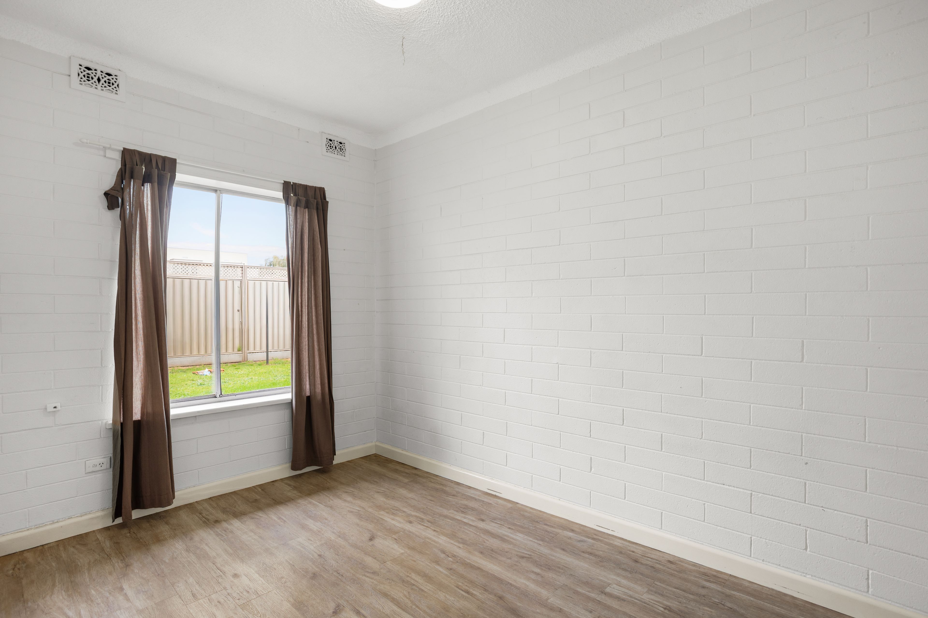 21/185 Tapleys Hill Road — photo 5 of 10