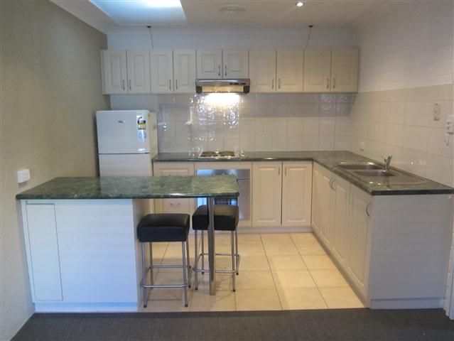 2/169 Great Eastern Highway, Belmont, WA 6104
