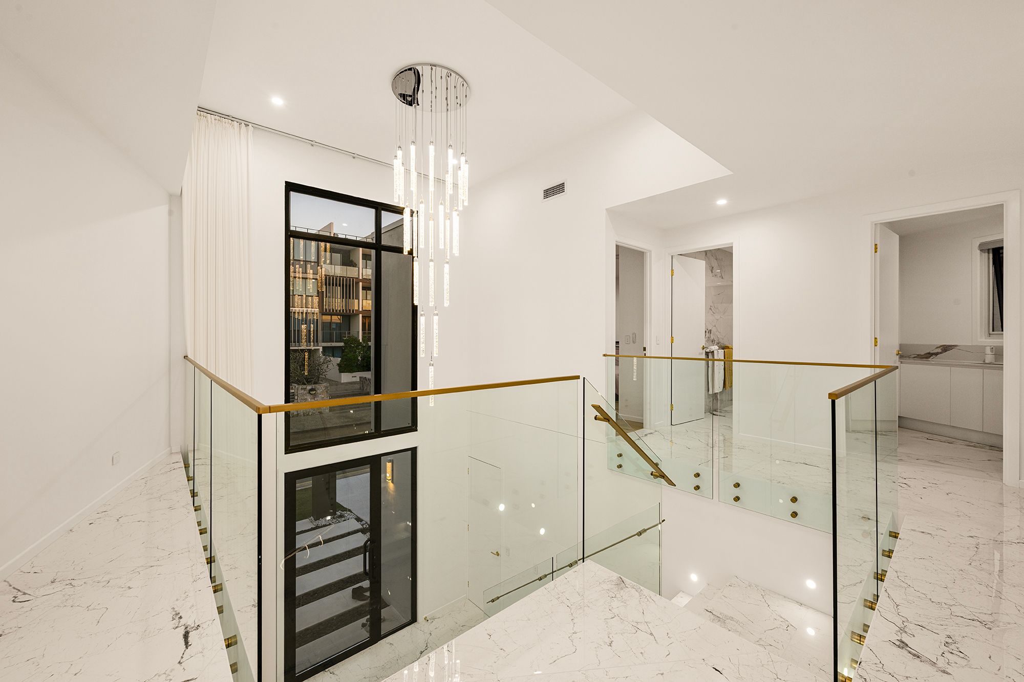 5030 Harbourview Drive — photo 6 of 30