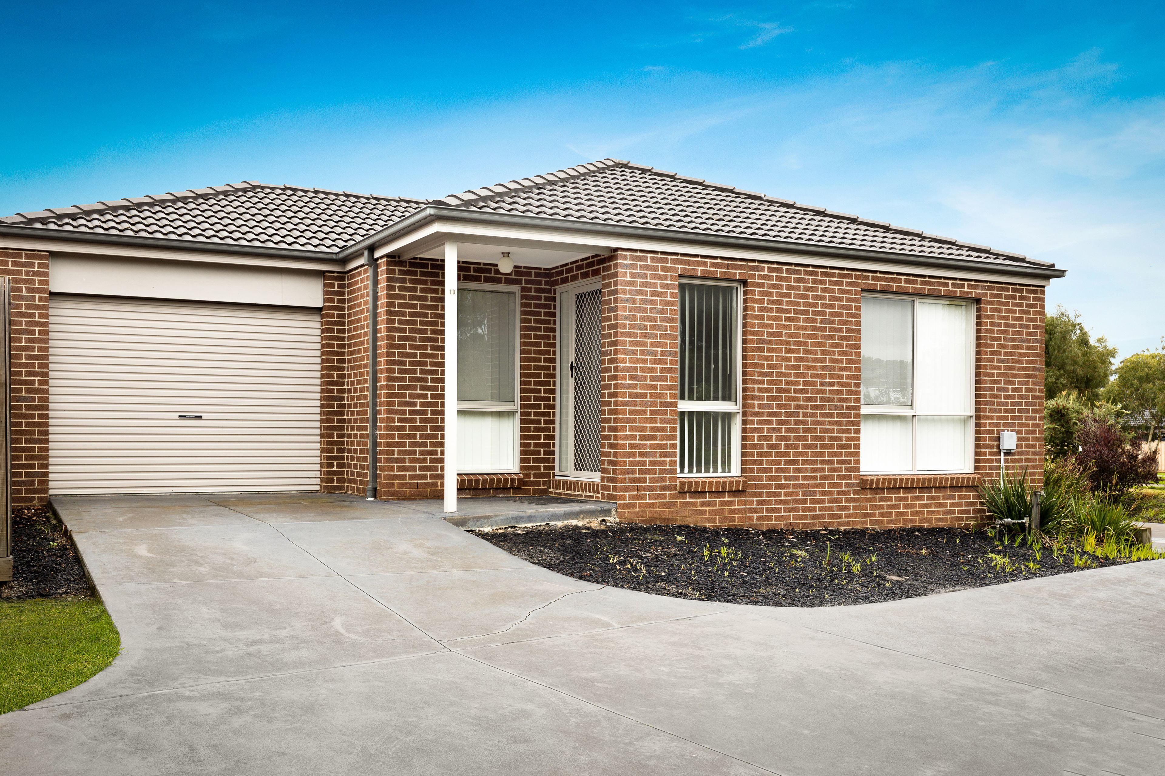 9 Shakespeare Court, Drouin VIC 3818