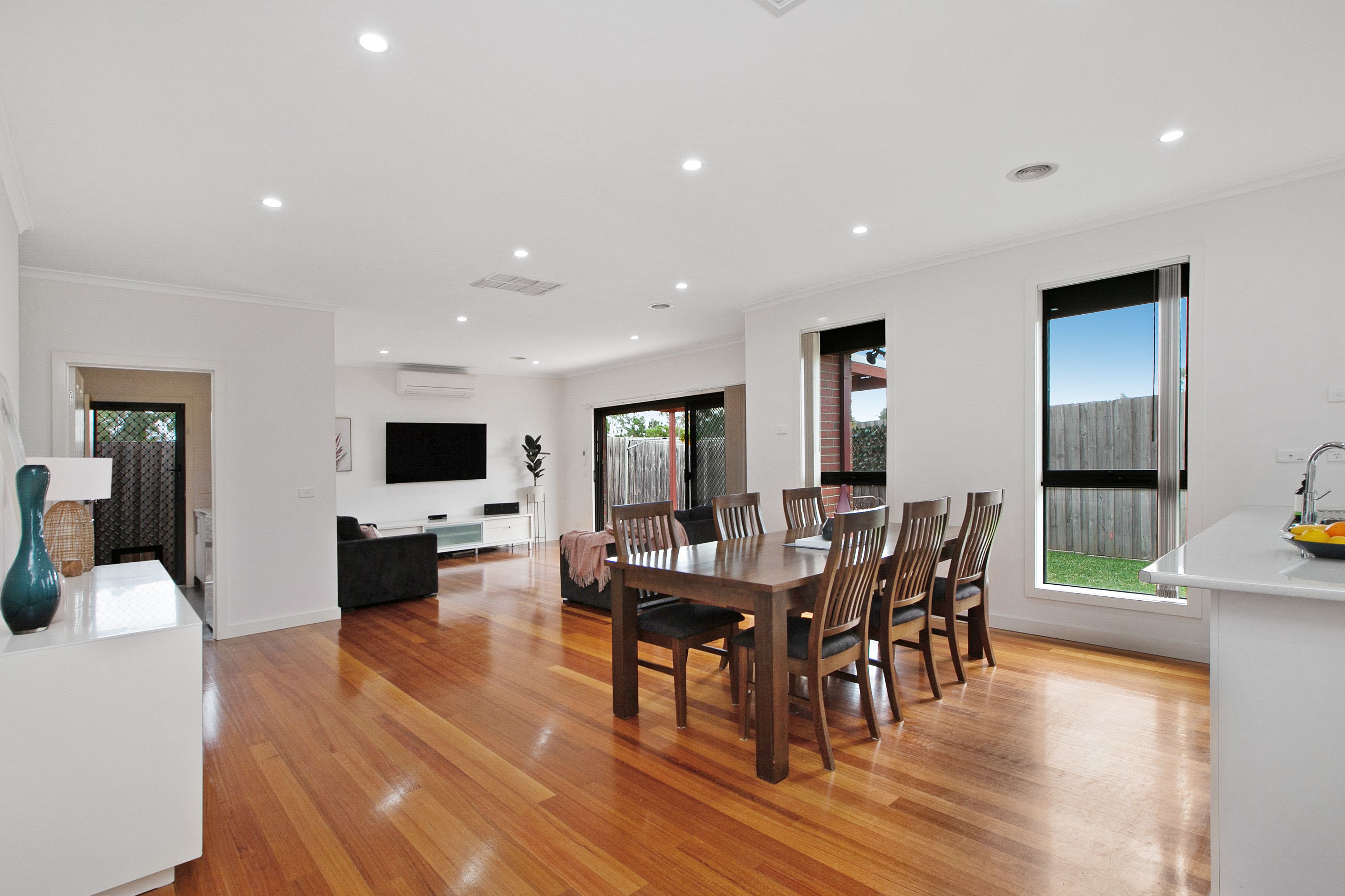 2/28 Bartrop Street, Reservoir, VIC 3073