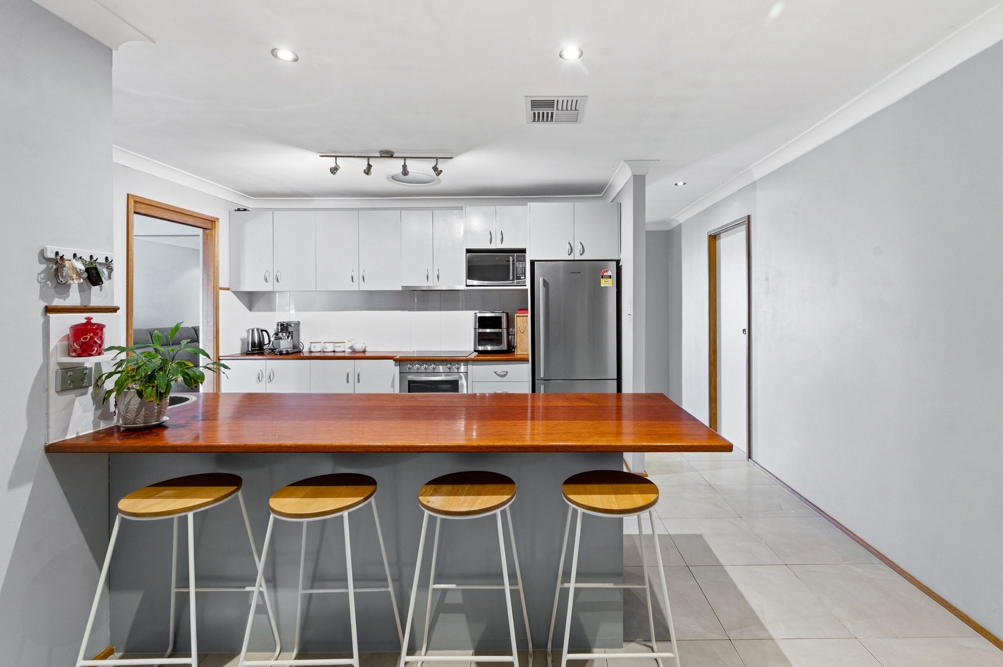 64 Farmview Drive, Cranebrook, NSW