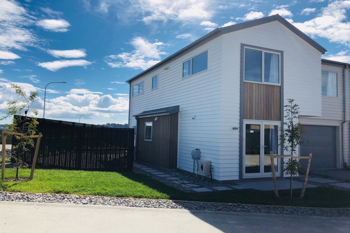 1 James McLeod Way, Silverdale, Auckland