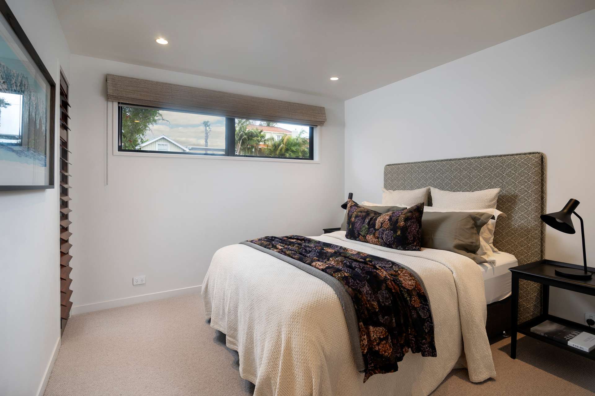 4 Norgrove Avenue photo 17