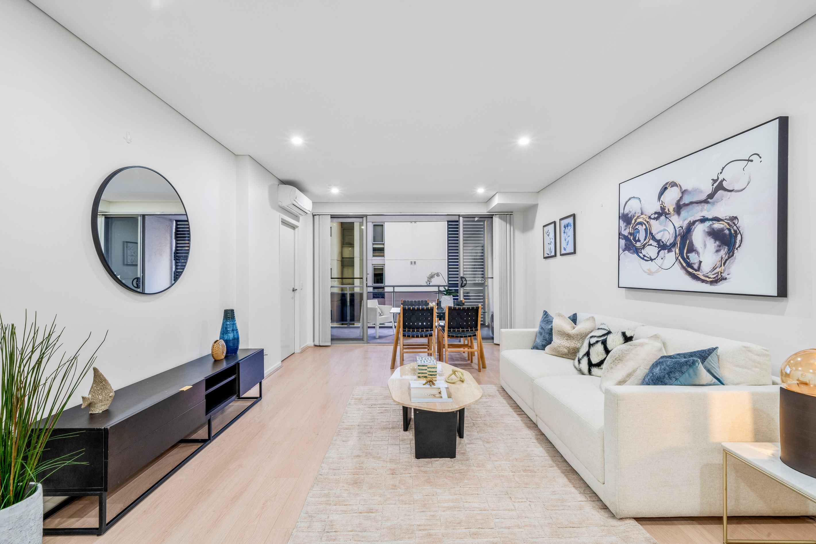 15/4-6 BROWNE Parade, Warwick Farm, NSW 2170