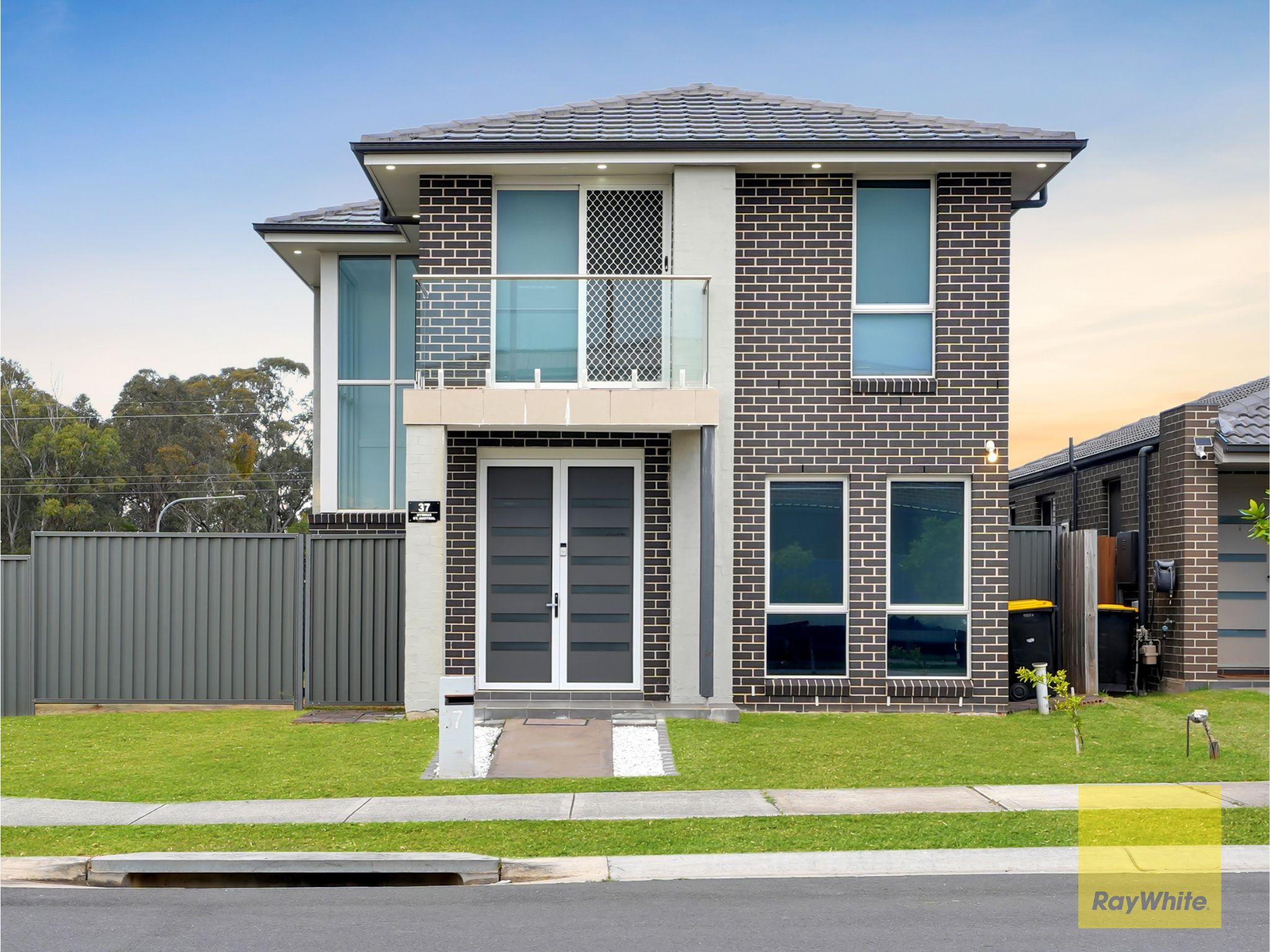 37 Hydrus Street — photo from Ray White Macarthur Group
