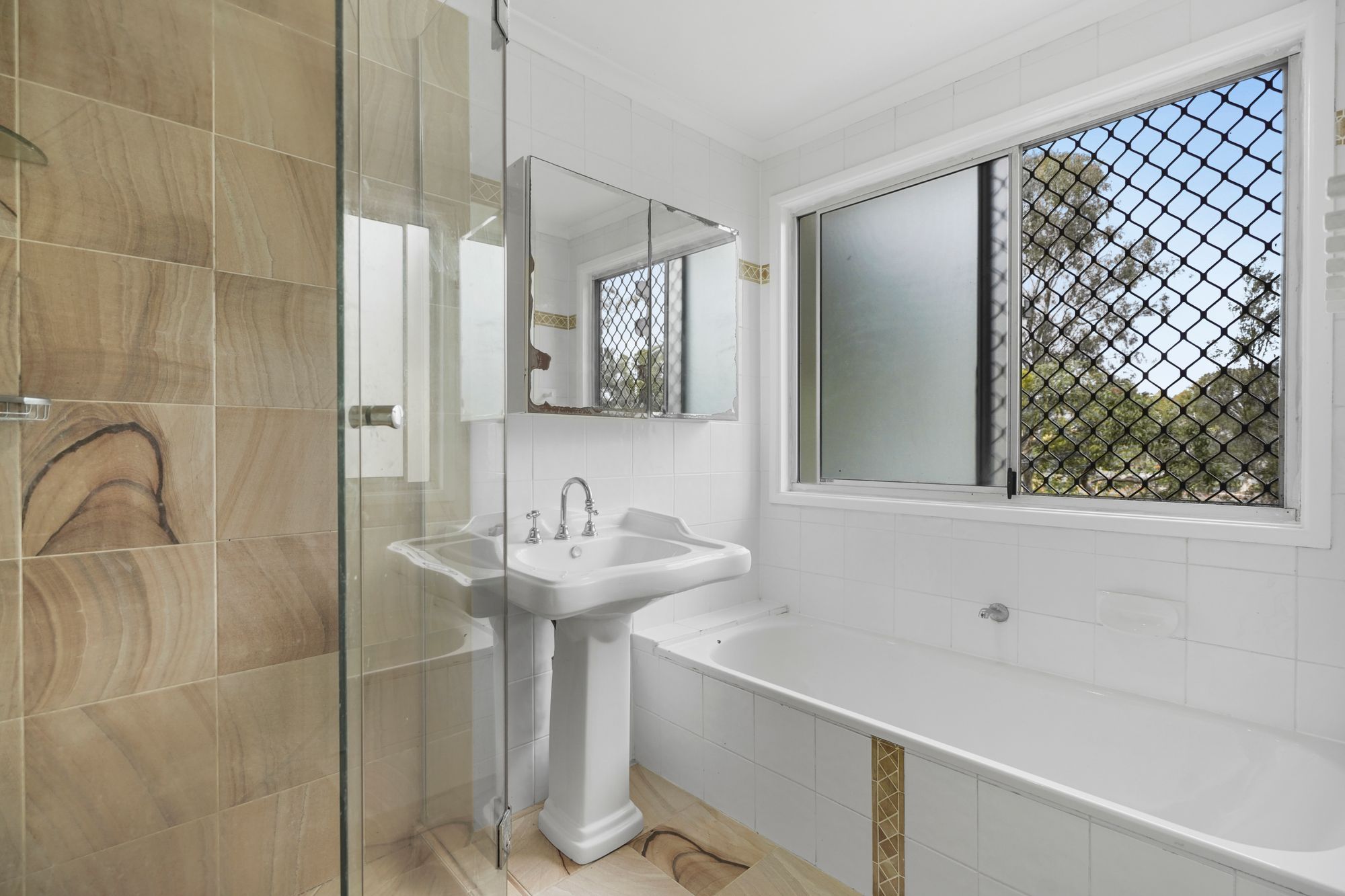 37 Minoa Street — photo 15 of 19