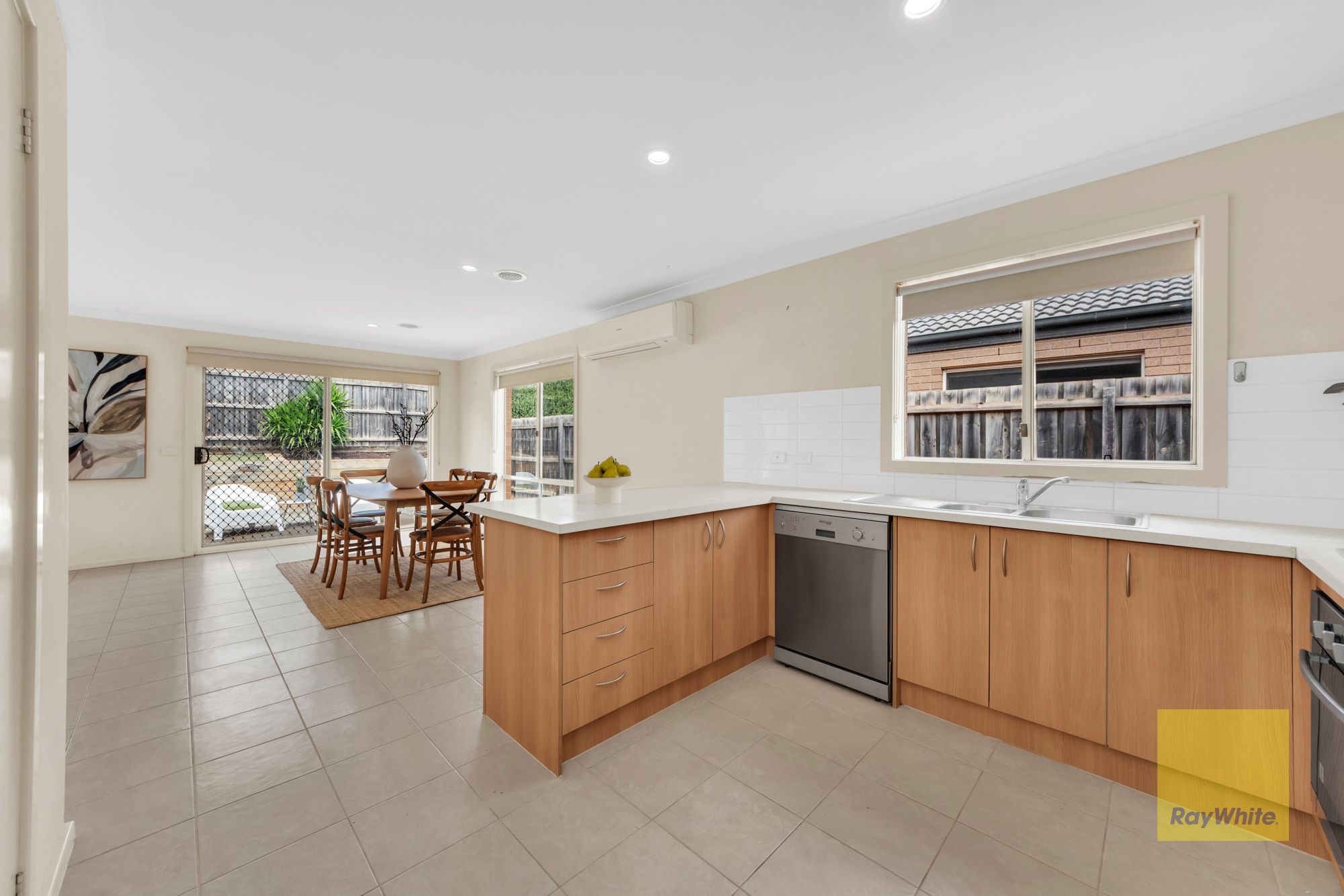 10 Trott Street — photo 12 of 27