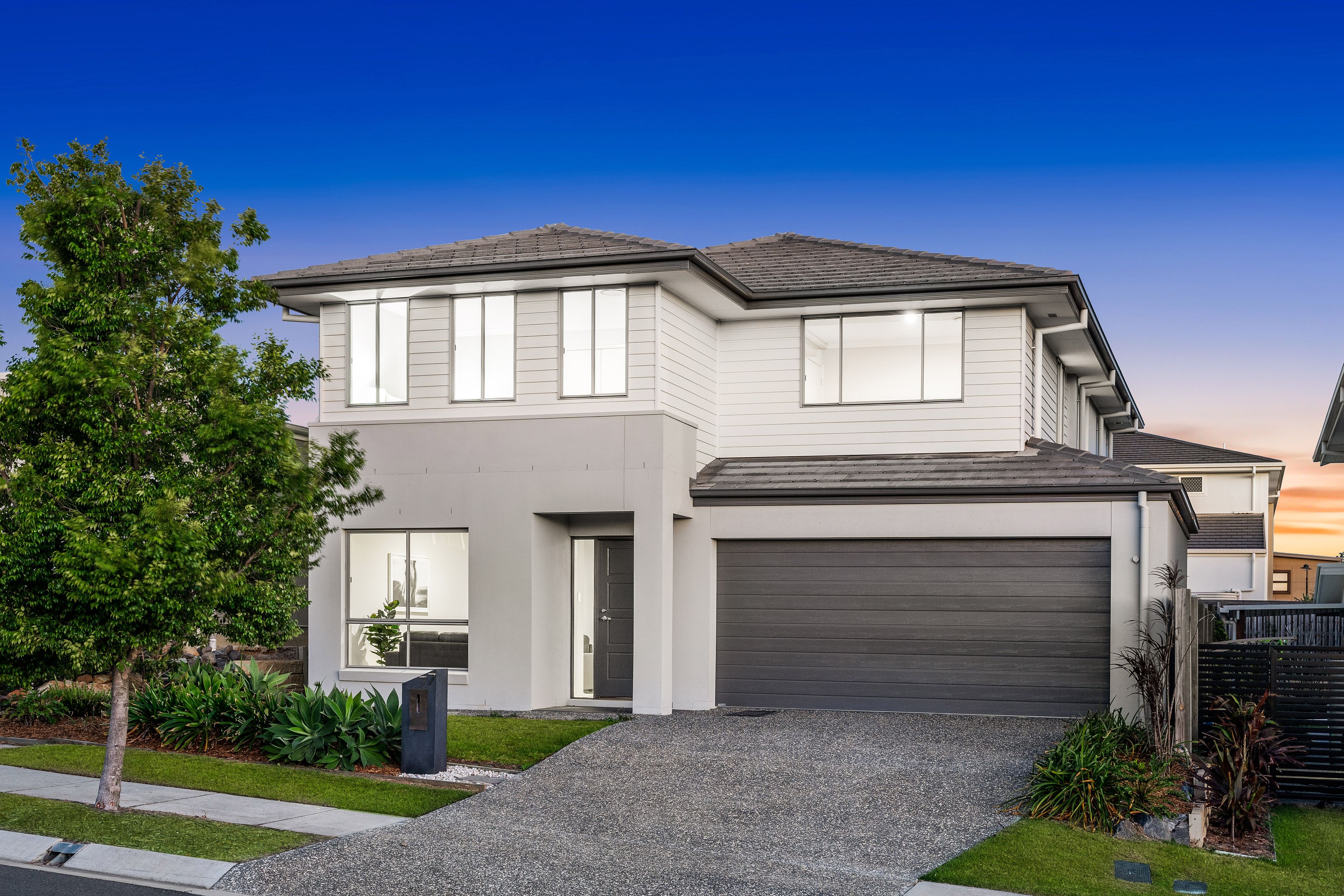 77 Parklands Circuit, Rochedale QLD 4123