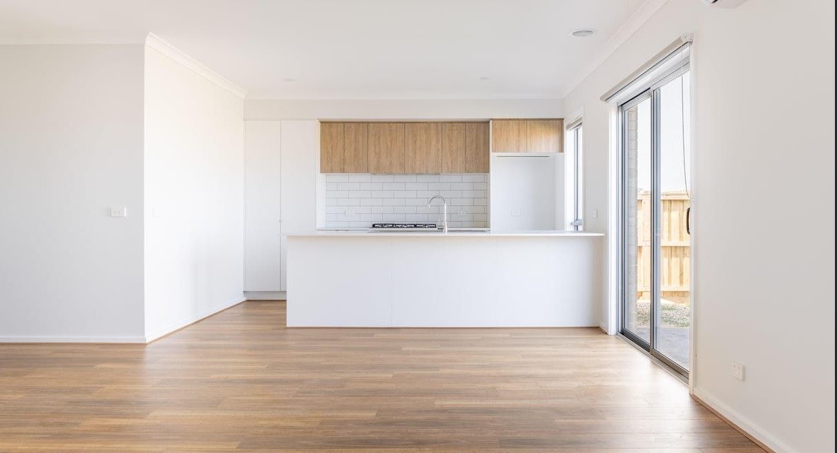 34 Pandorea Street — photo 11 of 14