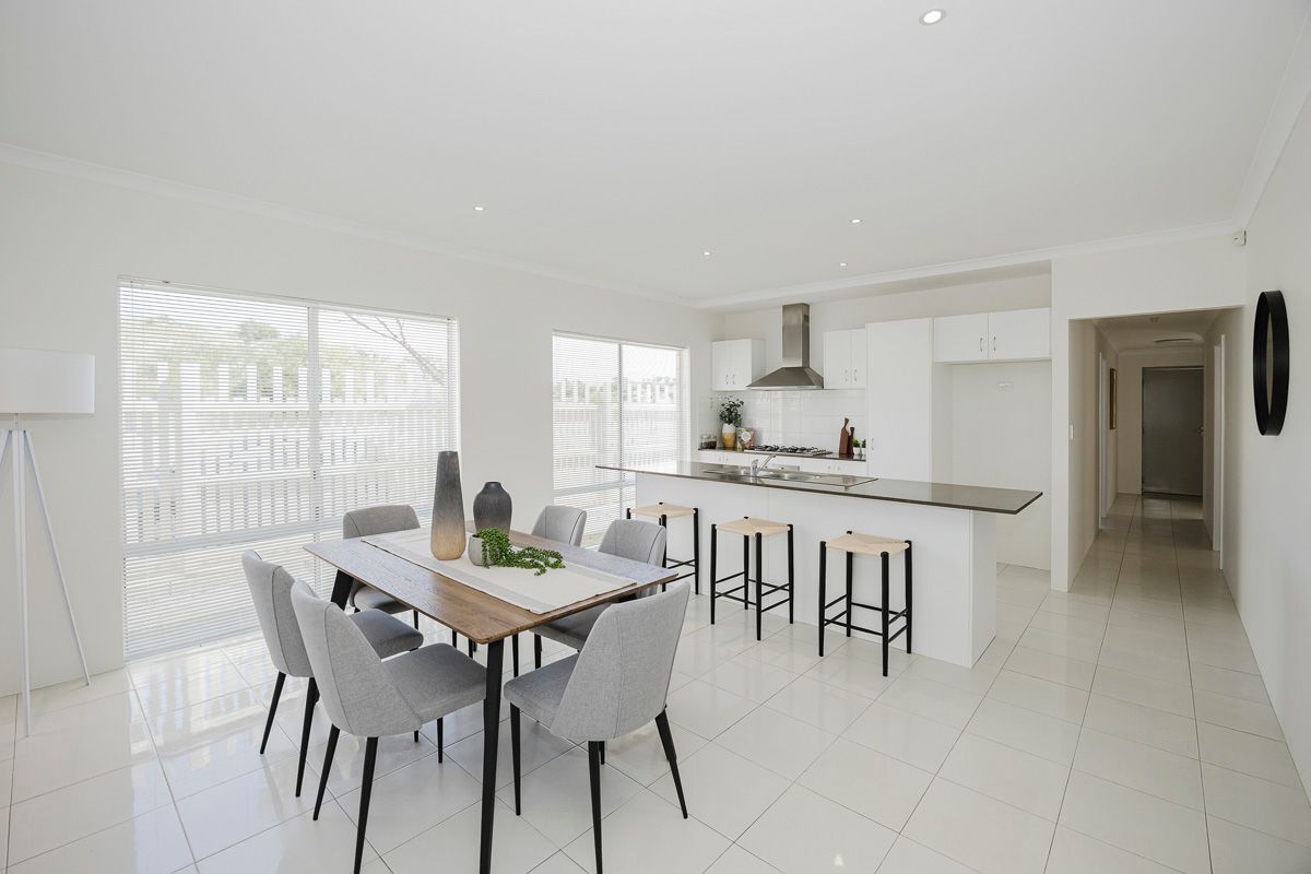34 Barro Bend, Yanchep, WA 6035