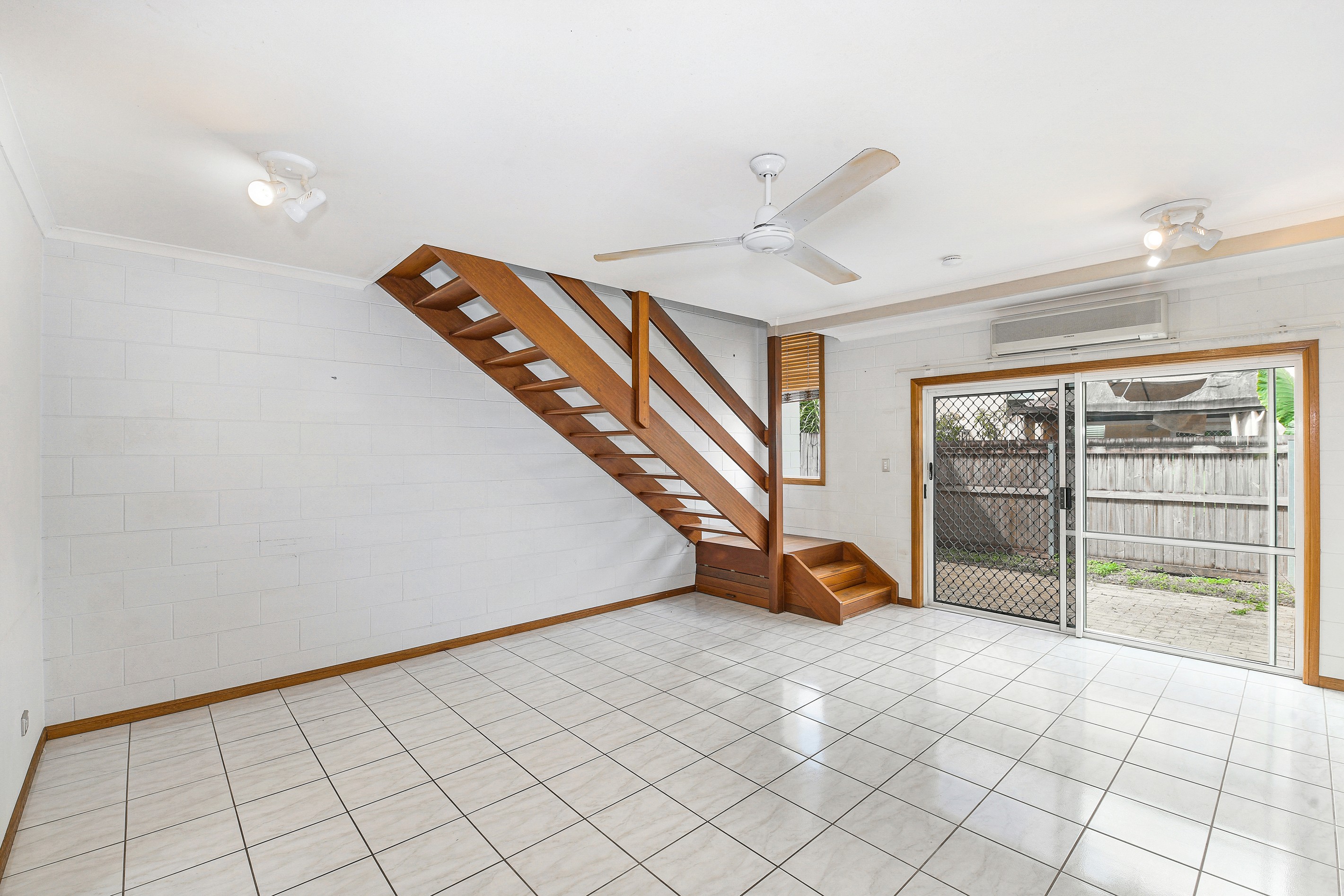 12 22 - 24 Mt Peter Road, Edmonton, QLD 4869