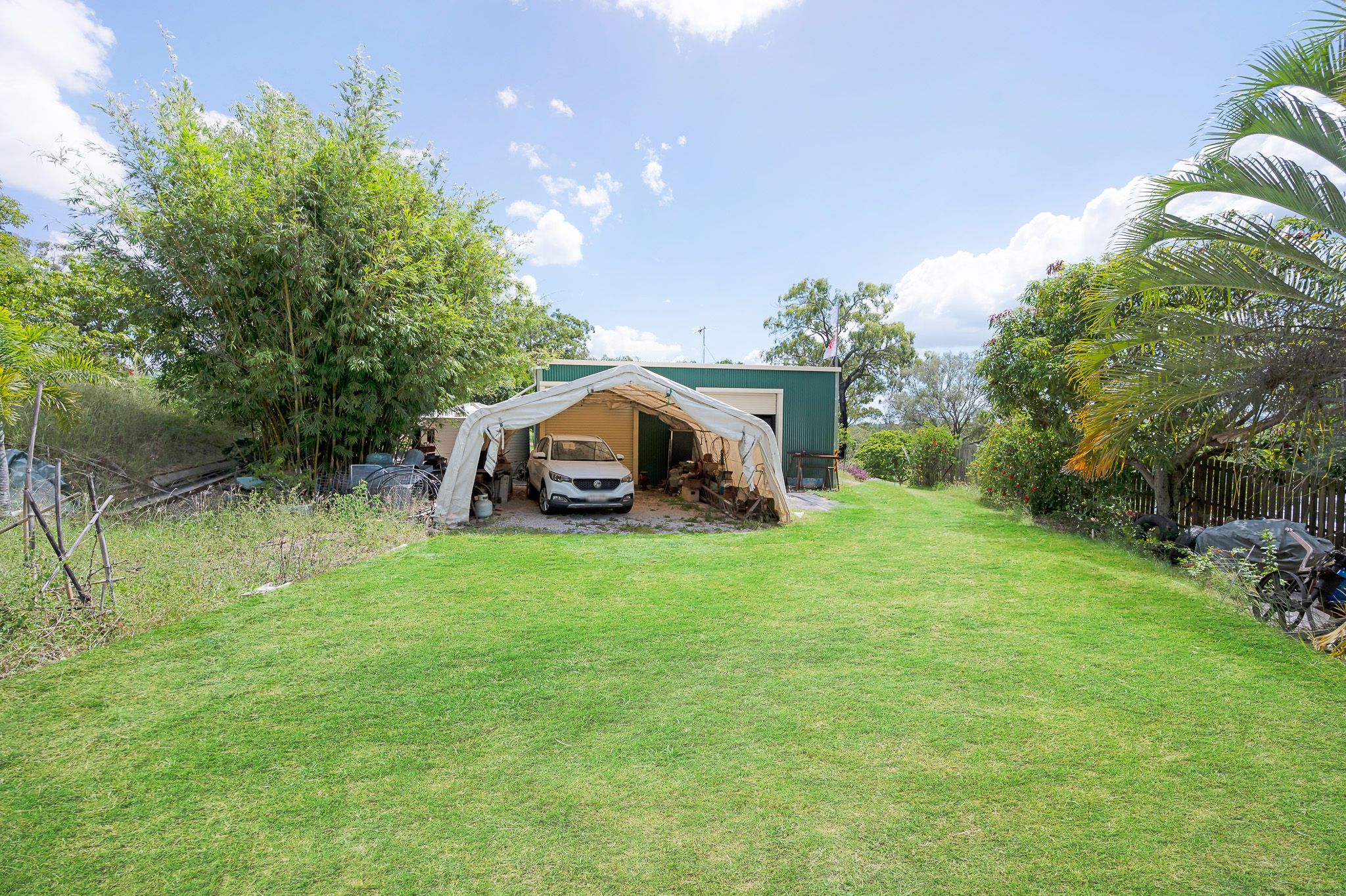 3B Davis Street, Mount Larcom, QLD 4695