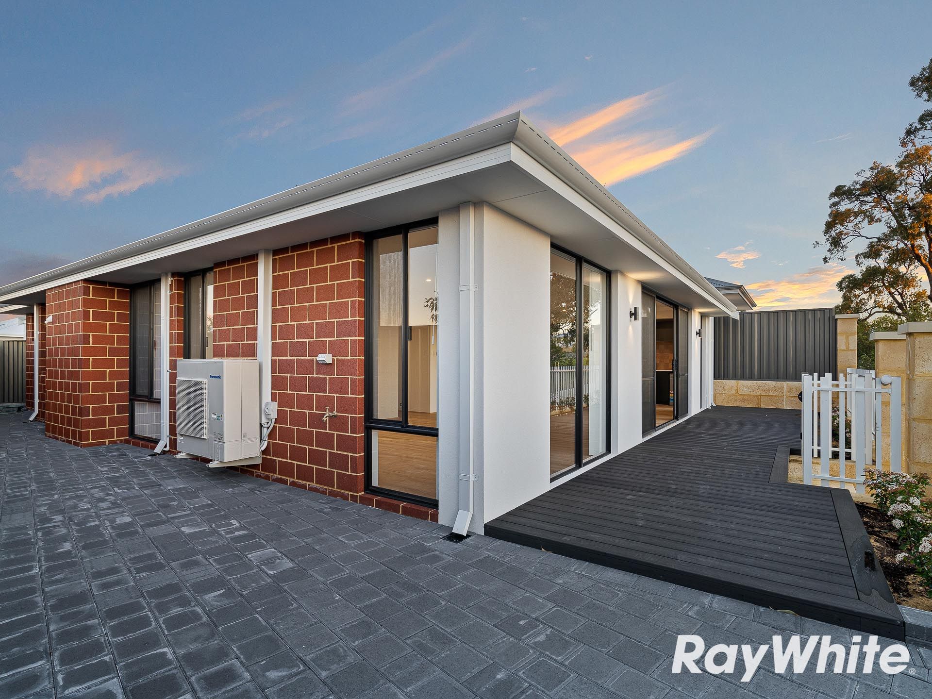 2 Fuji Way — photo 12 of 12