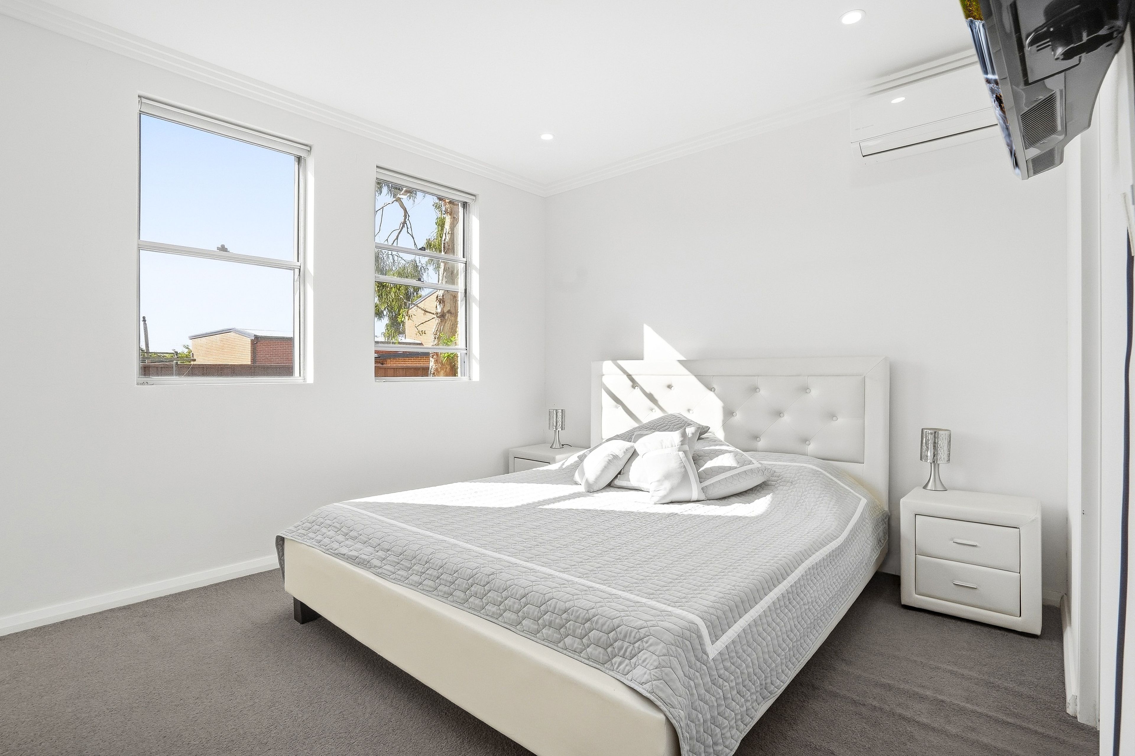 2/66-68 Lawrence Street — photo 7 of 19