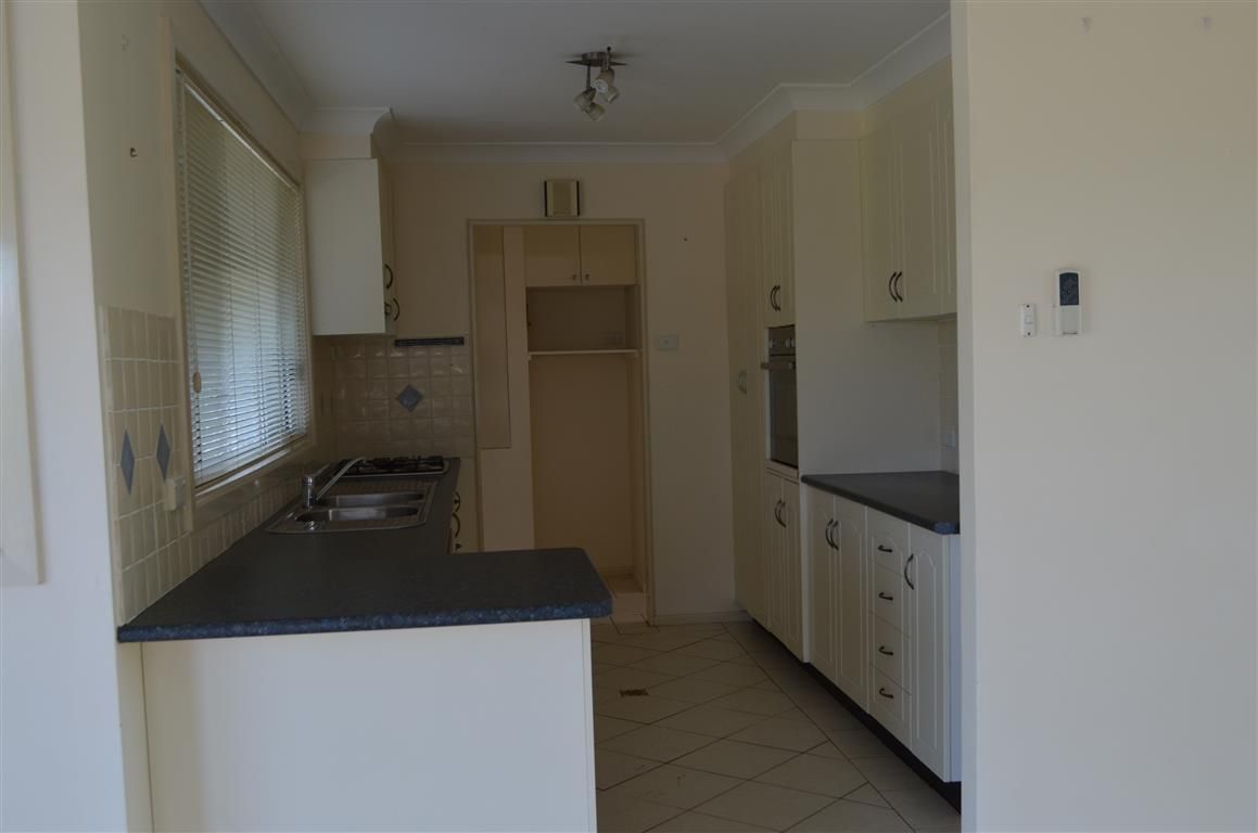 208 Wynyard Street, Tumut, NSW 2720