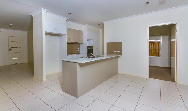 8 Major Mitchell Drive, Upper Coomera, QLD 4209