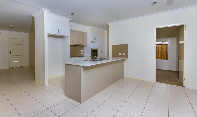 8 Major Mitchell Drive, Upper Coomera, QLD 4209