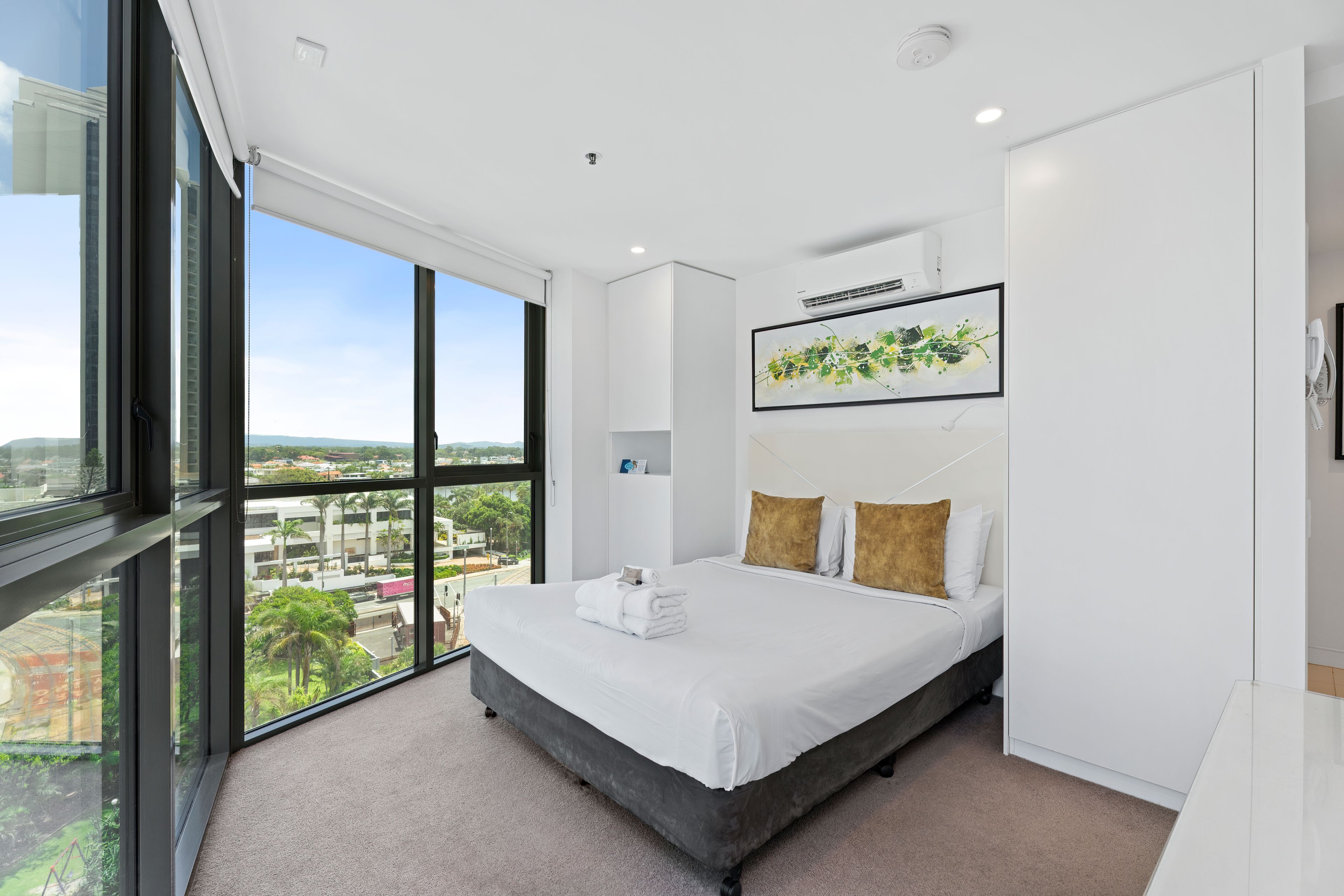 801/3440 Surfers Paradise Boulevard, Surfers Paradise, QLD 4217