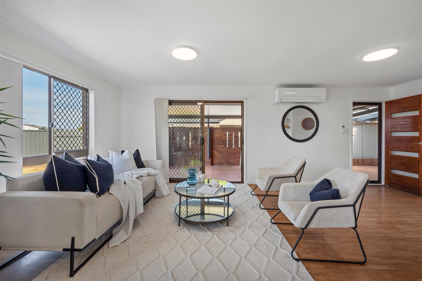 49 Arrakune Crescent — photo 8 of 28