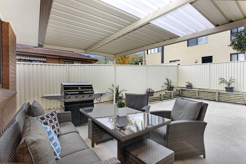 6/3 Amiens Close, Bossley Park, NSW 2176
