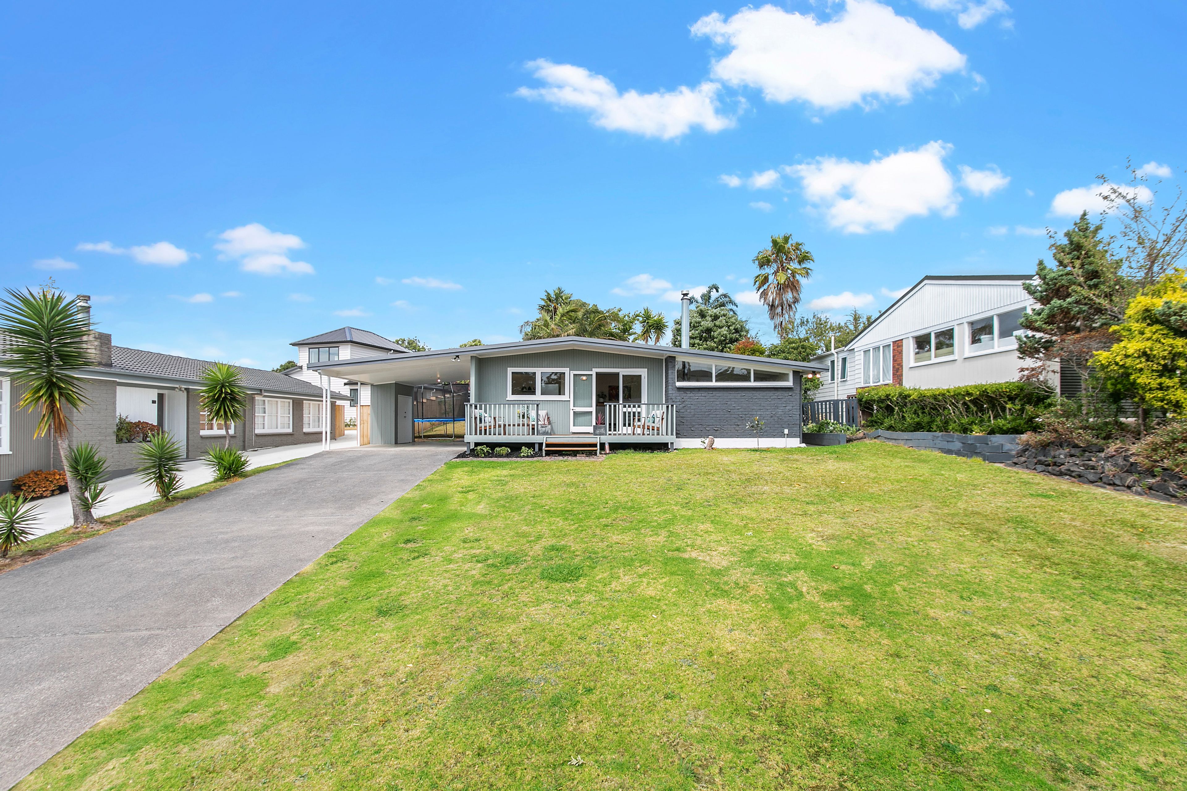 9 Borrowdace Avenue, Botany Downs, Manukau City