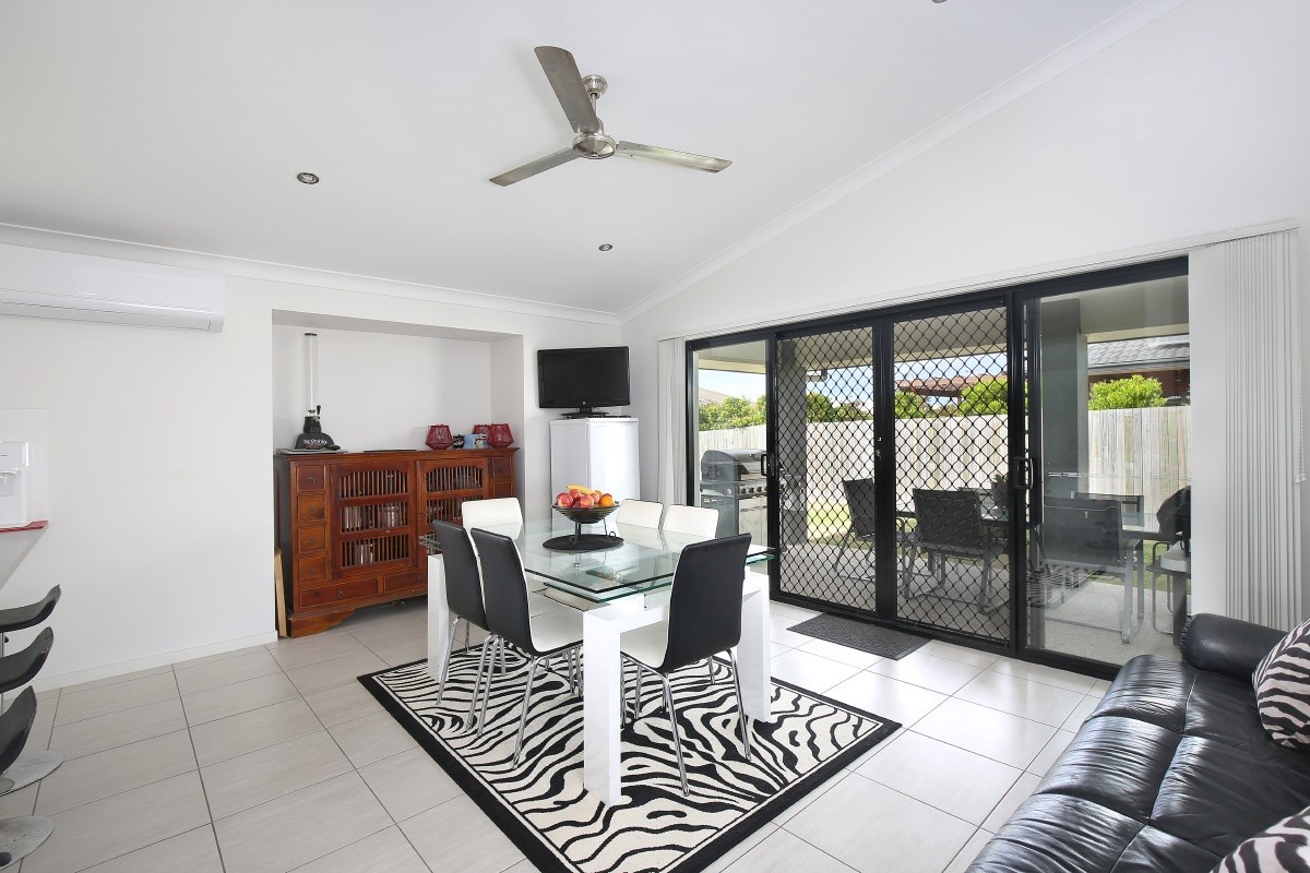 14 Heliconia Street, Mountain Creek, QLD 4557