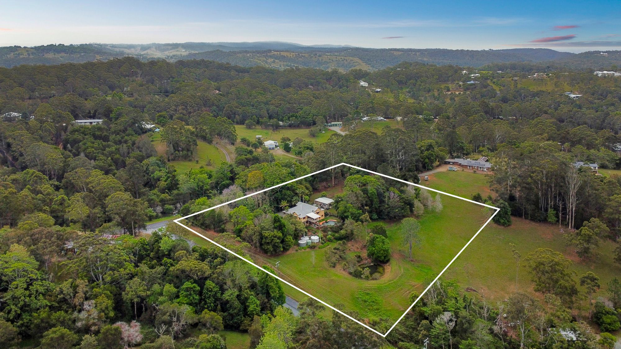 8 Highcrest Street, Ocean View, QLD 4521