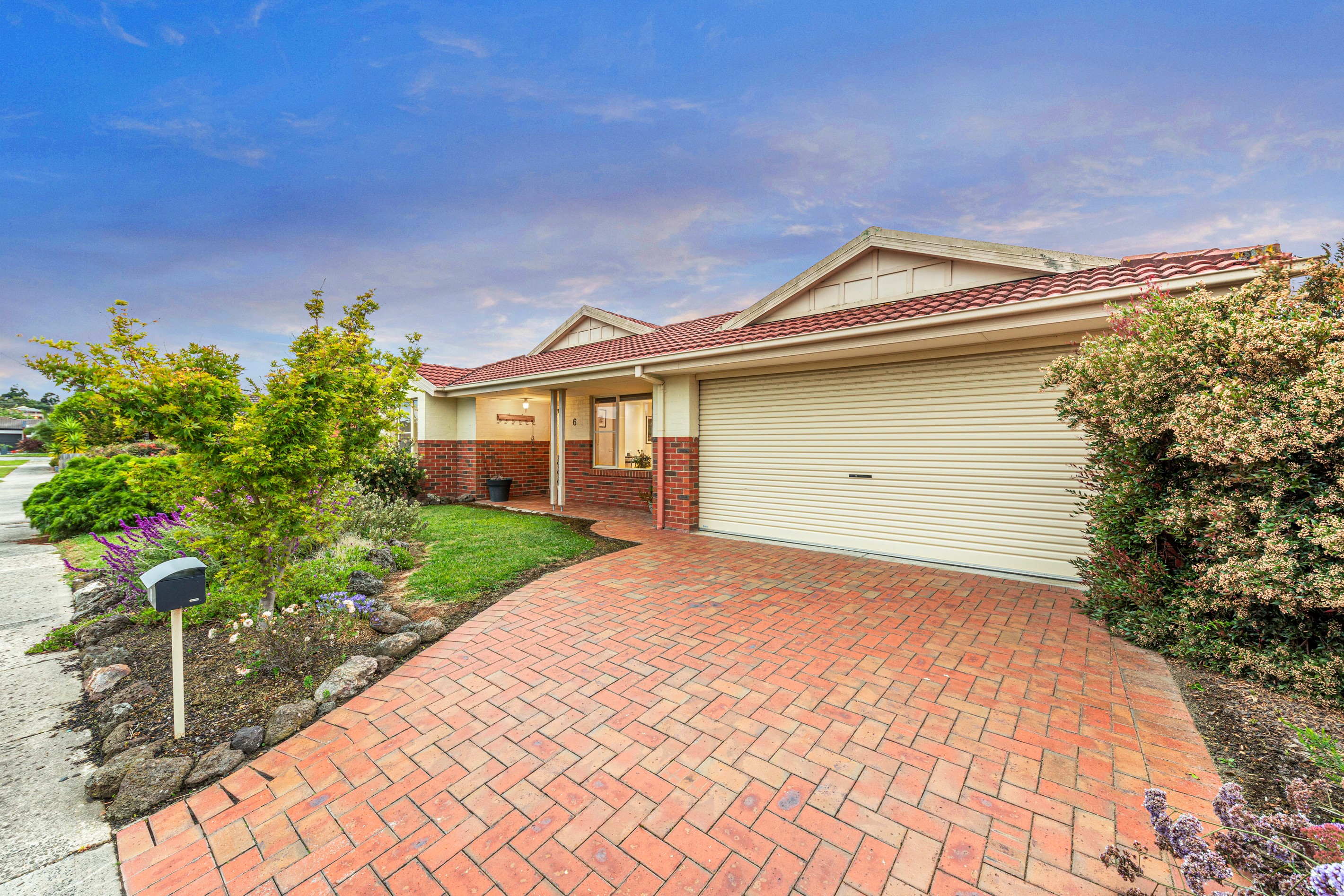 6 Wisteria Court, Pakenham, VIC 3810