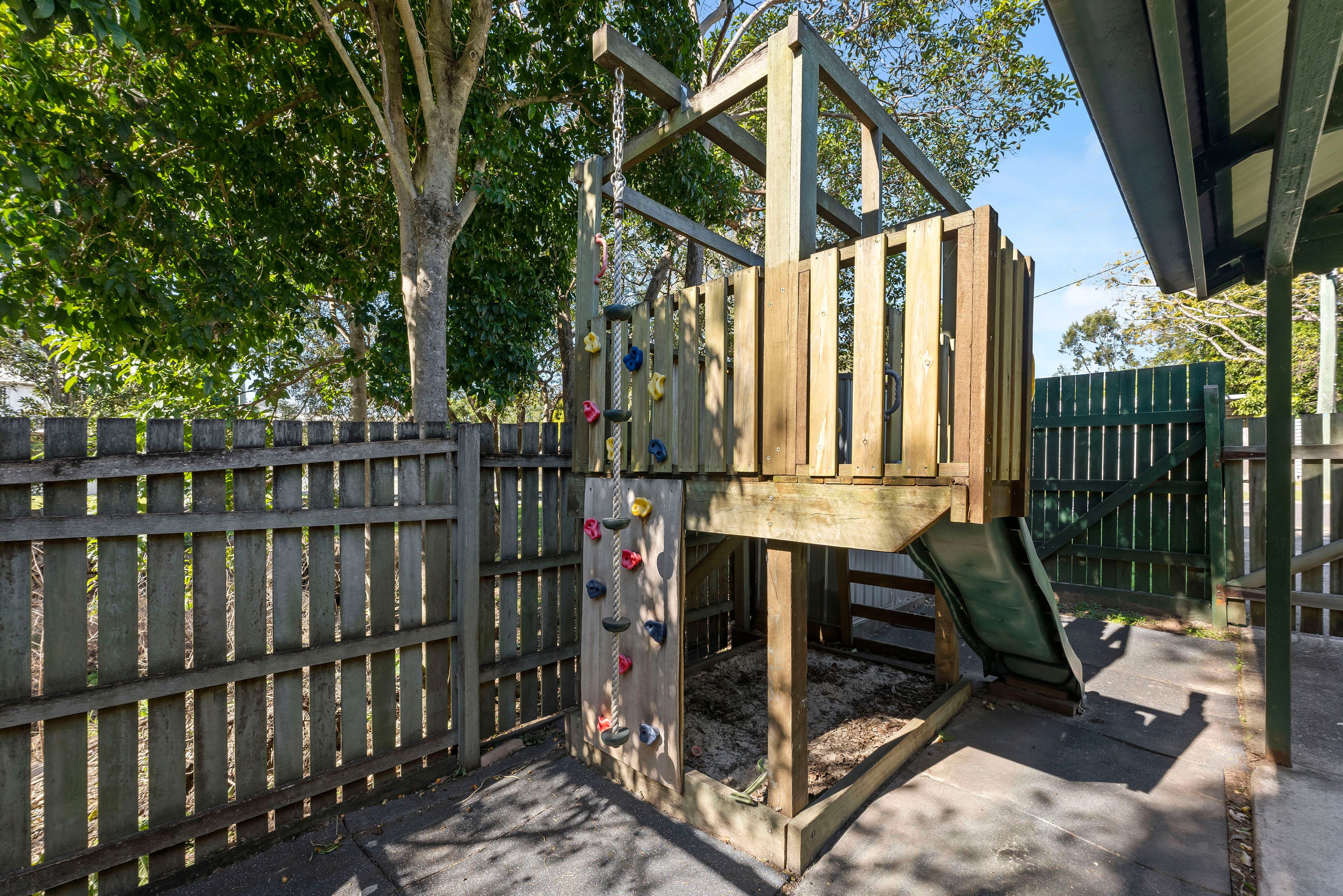15 Kokoda Street — photo 15 of 15
