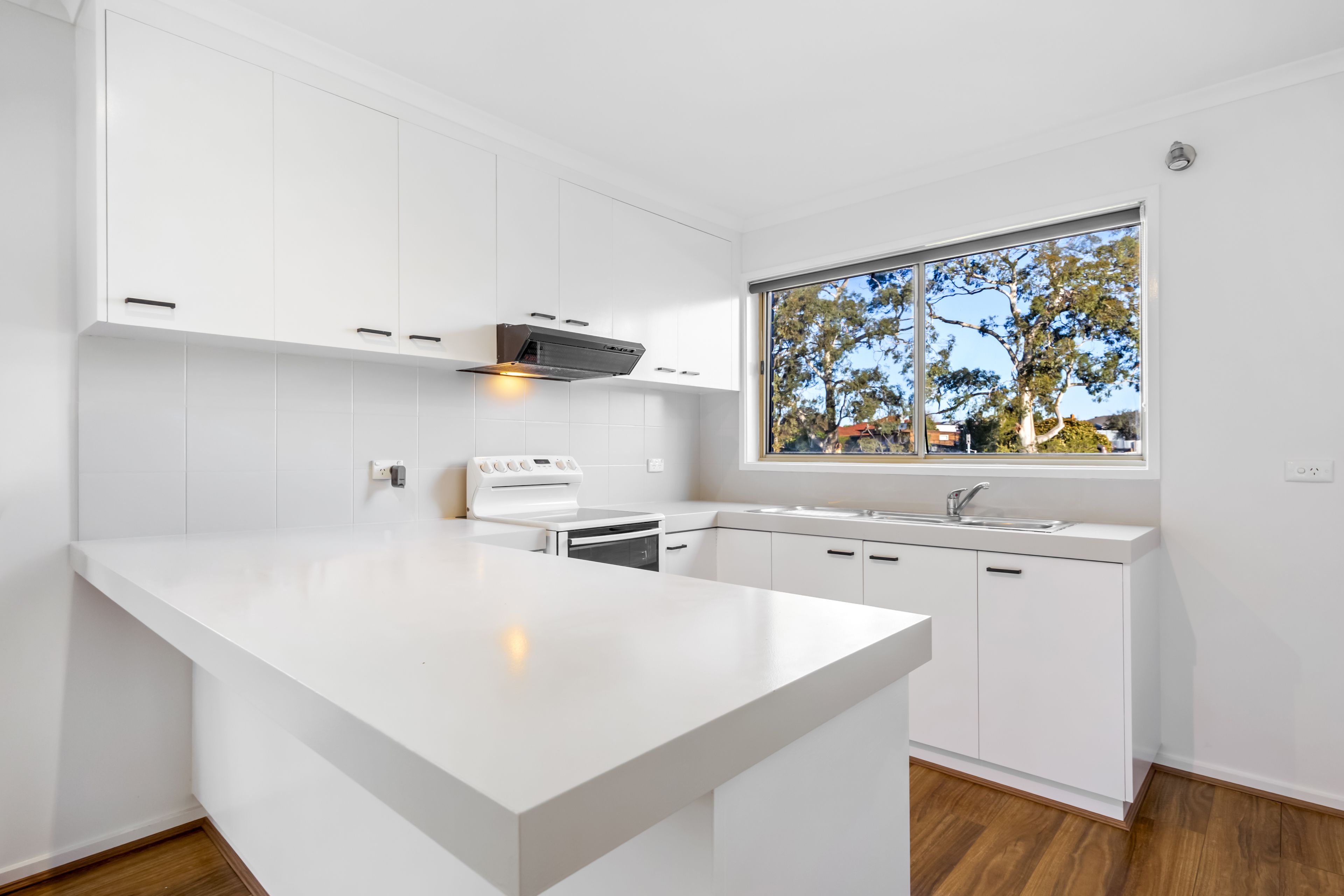 8 Banksia Street — photo 3 of 21