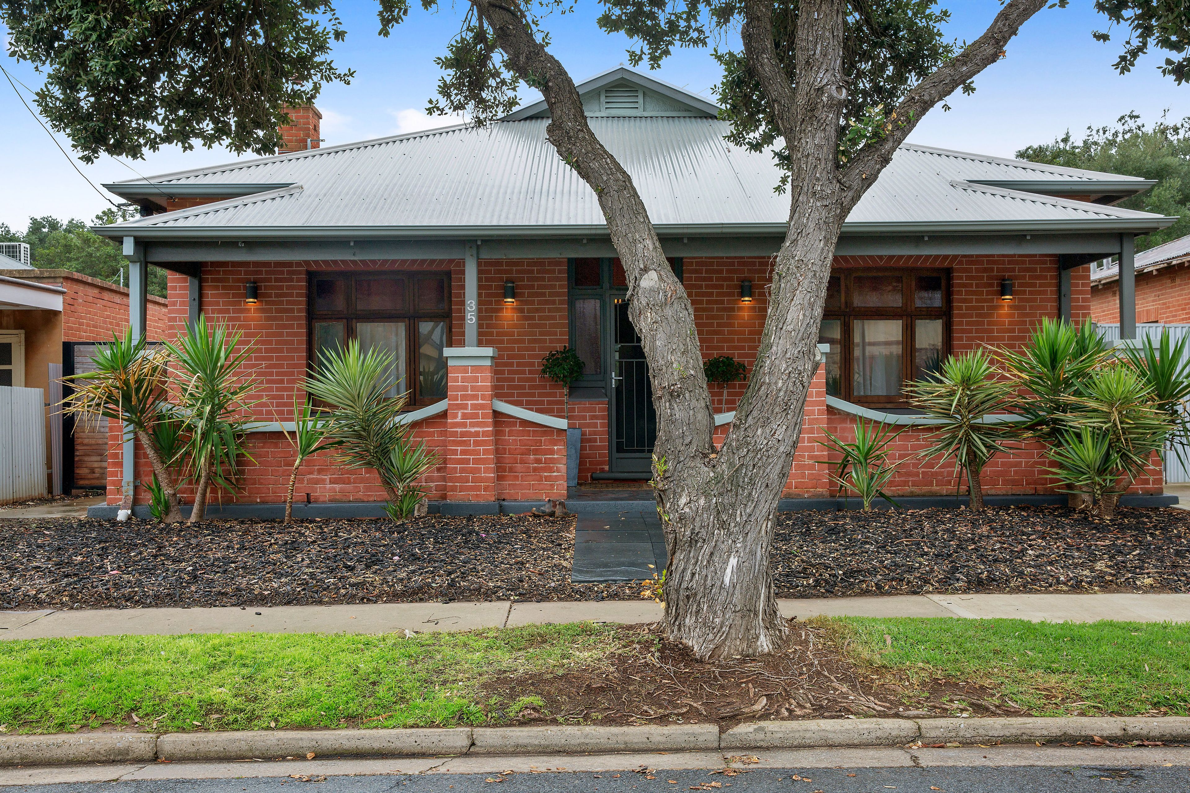35 Fourth Avenue, Cheltenham, SA 5014