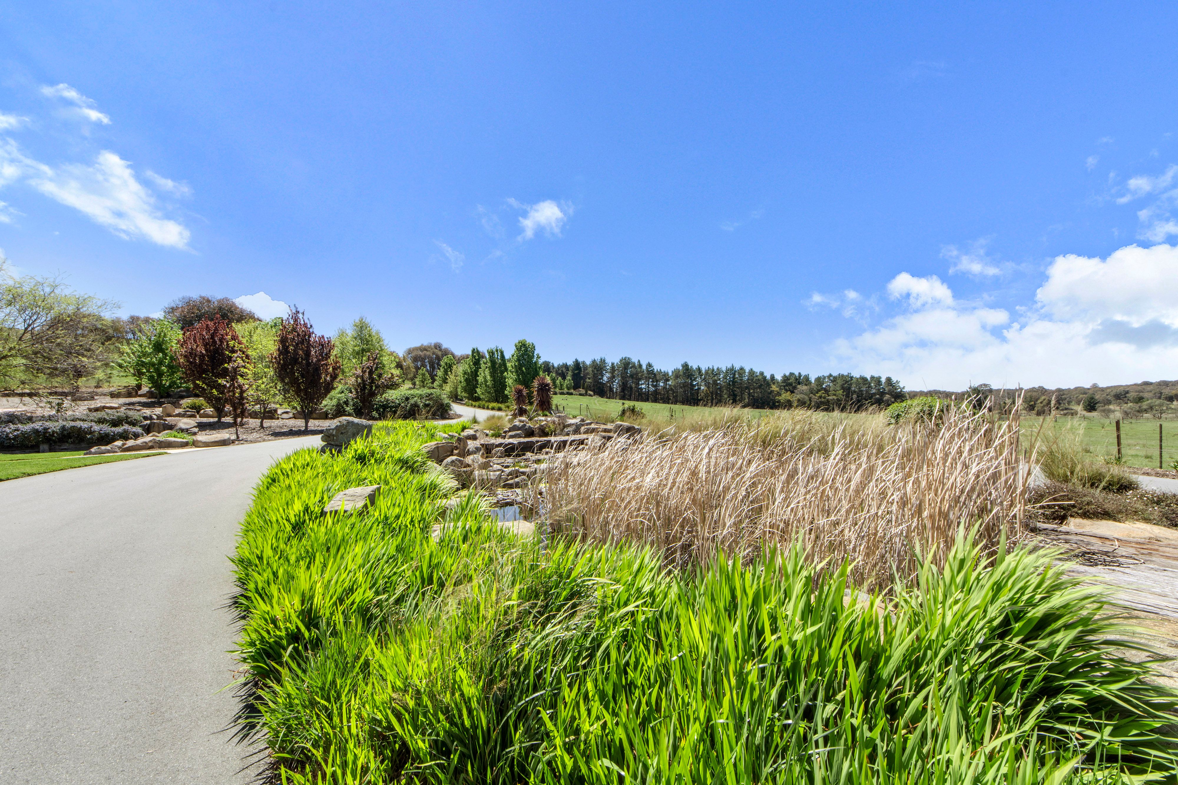 99 Fairview Road, Springrange, NSW 2618