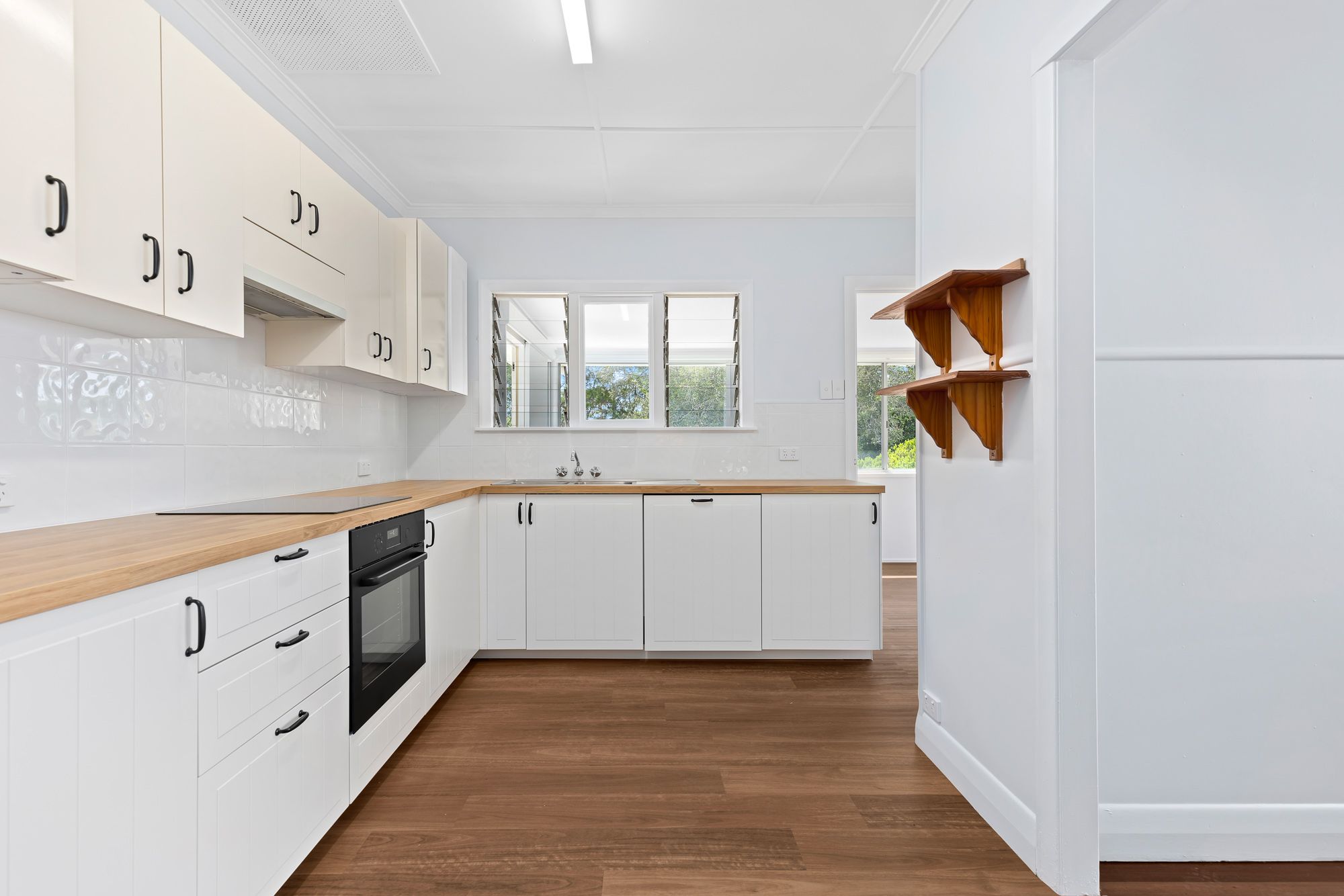 27 Nurstead Street, Camp Hill, QLD 4152