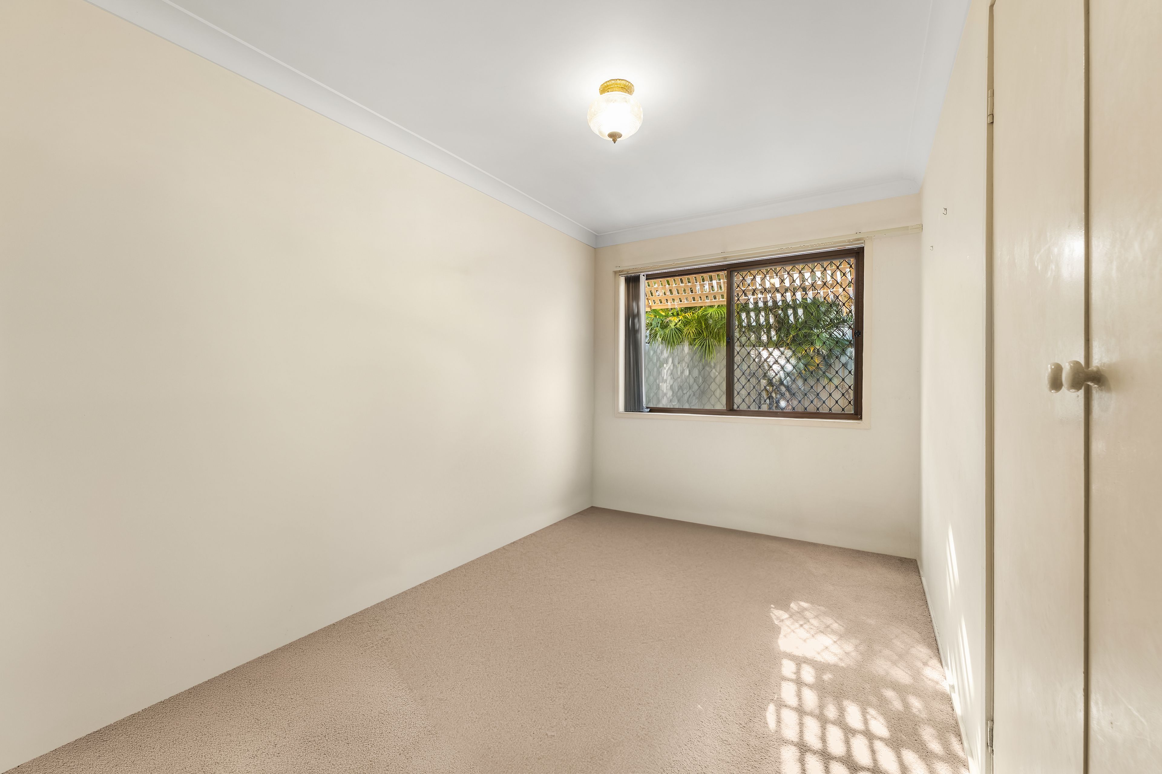 48 Spina Crescent — photo 14 of 19