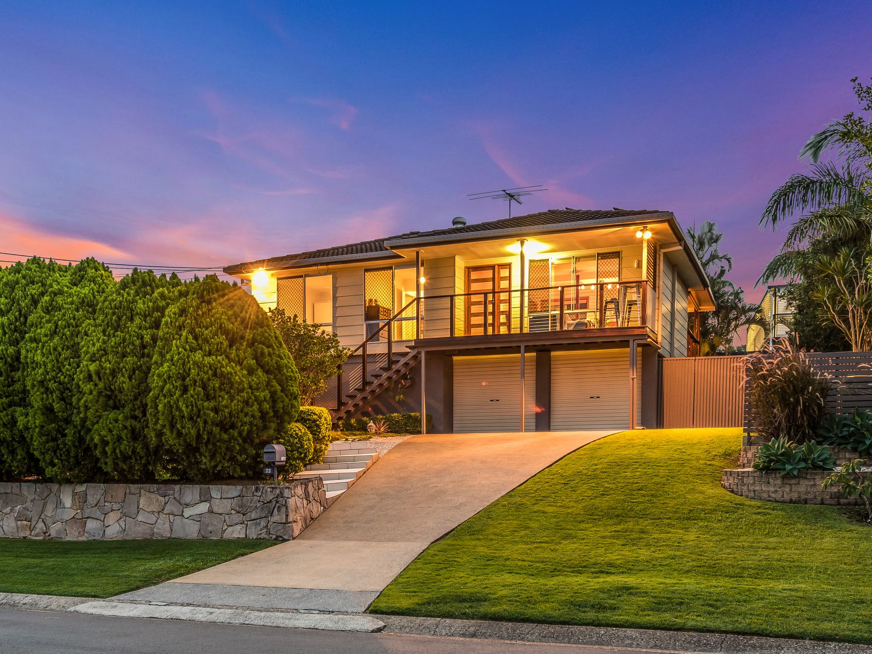 22 Kenthurst Crescent, Rochedale South, QLD 4123