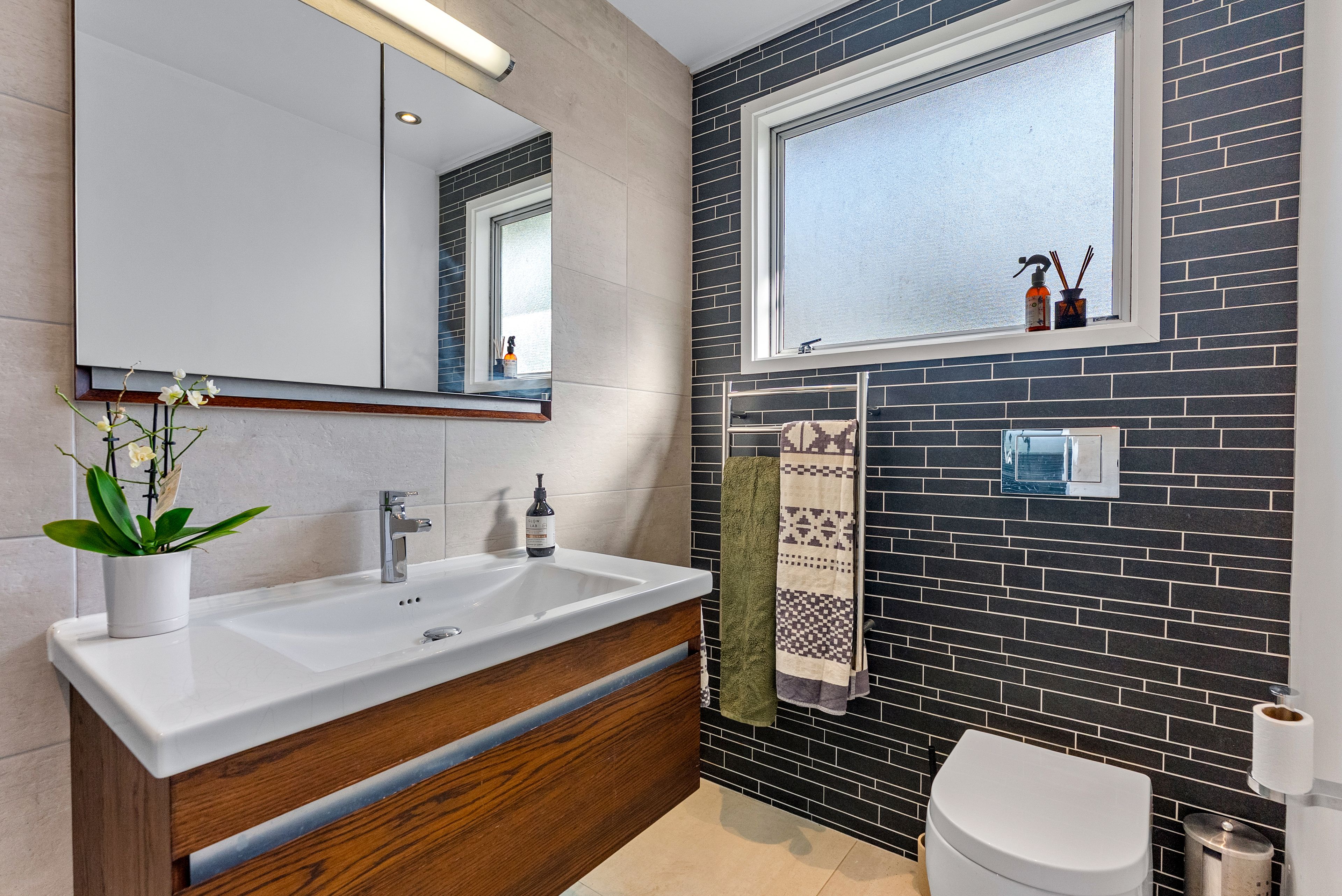 39 Sherwood Avenue, Te Atatu South, Waitakere City