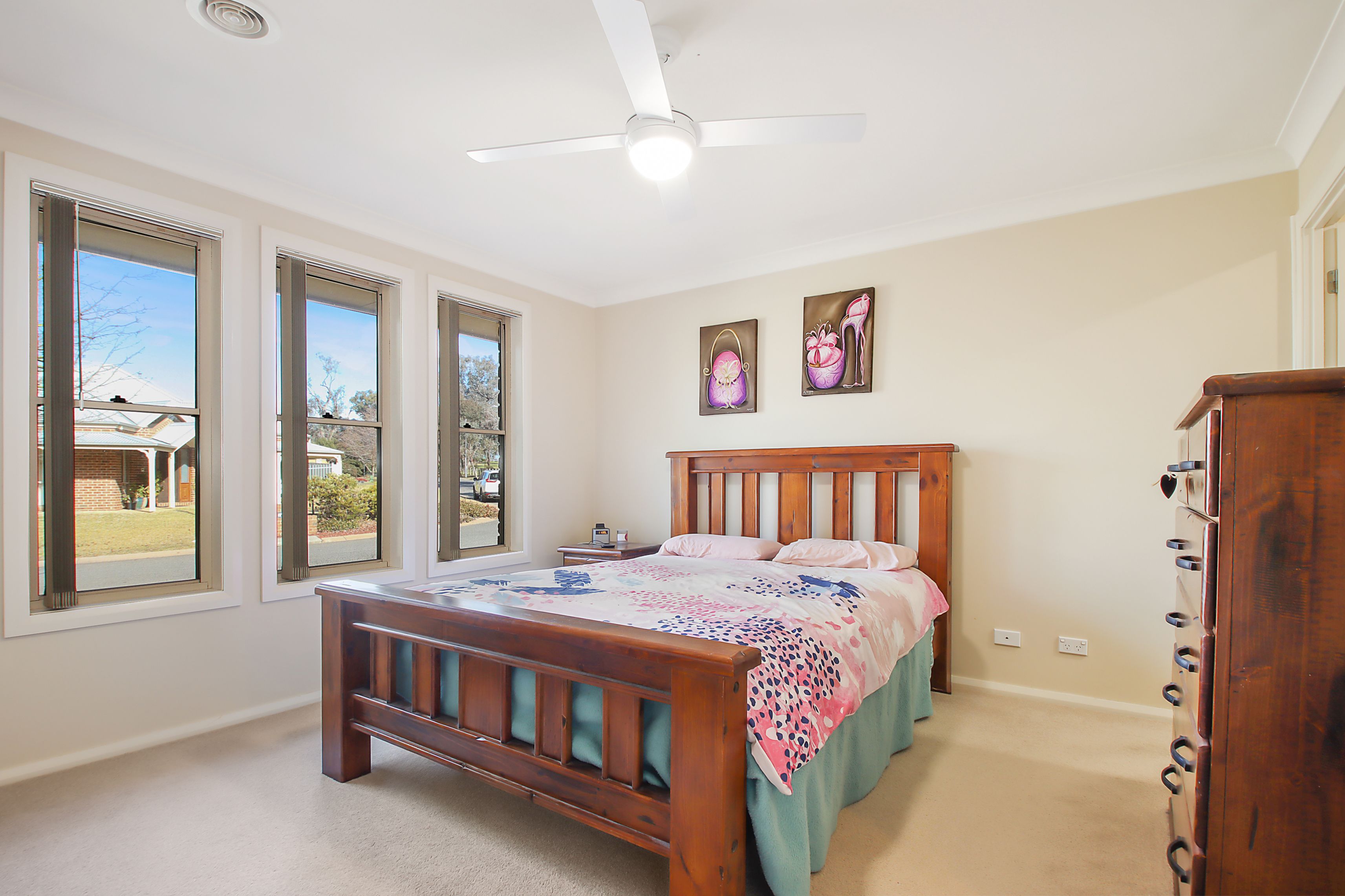 20 Willaroo Street, Thurgoona, NSW 2640