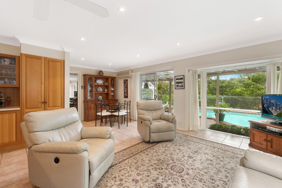 152 Campbell Drive, Wahroonga, NSW 2076