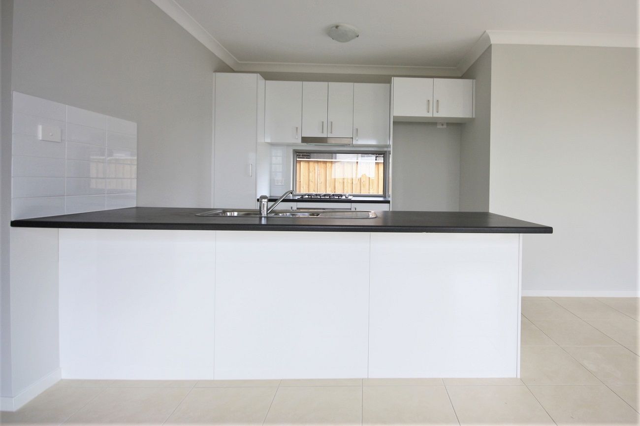 29 Kingsman Avenue, ELDERSLIE, NSW 2335