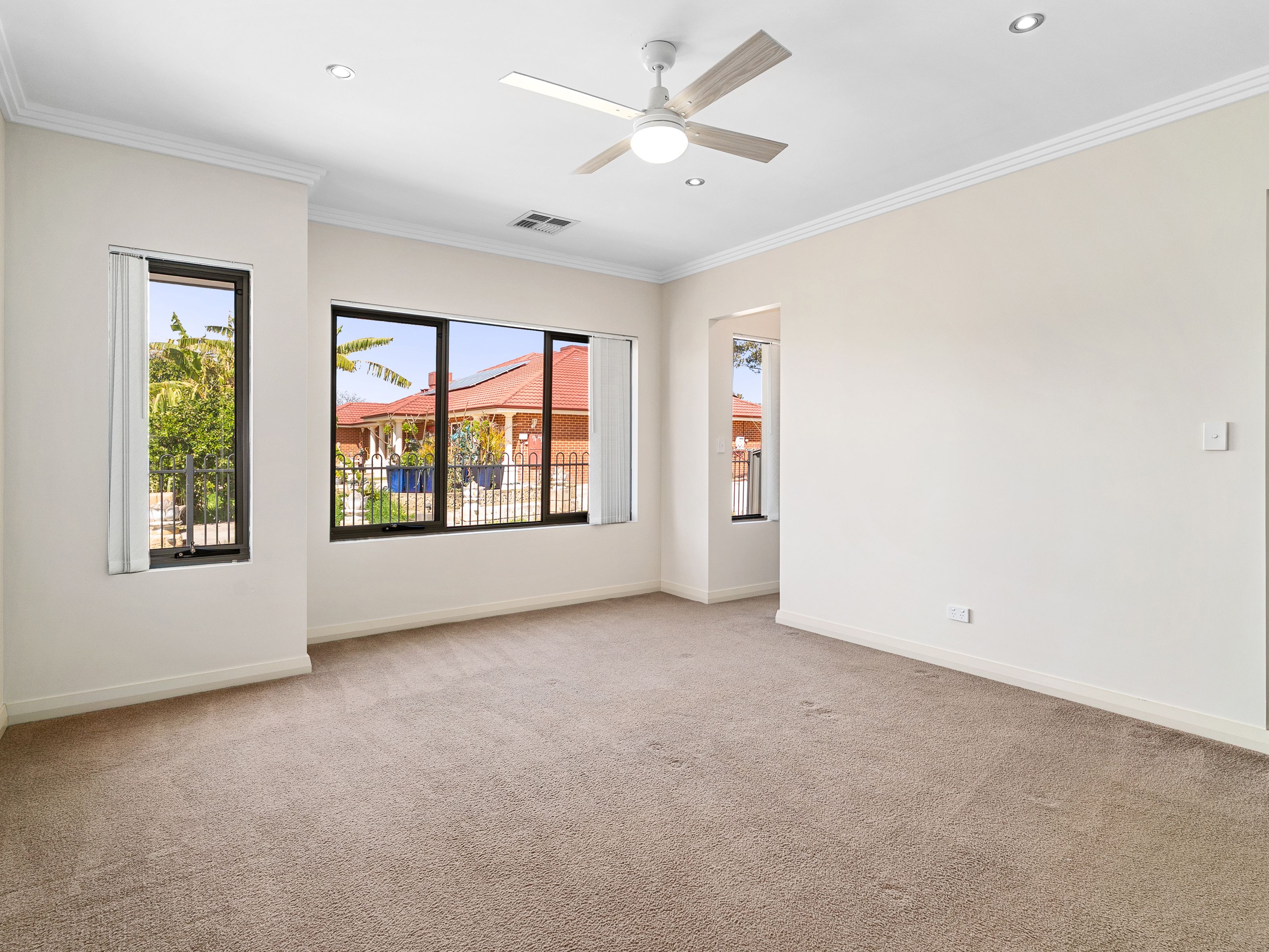 1C Willaring Drive, Beckenham, WA 6107