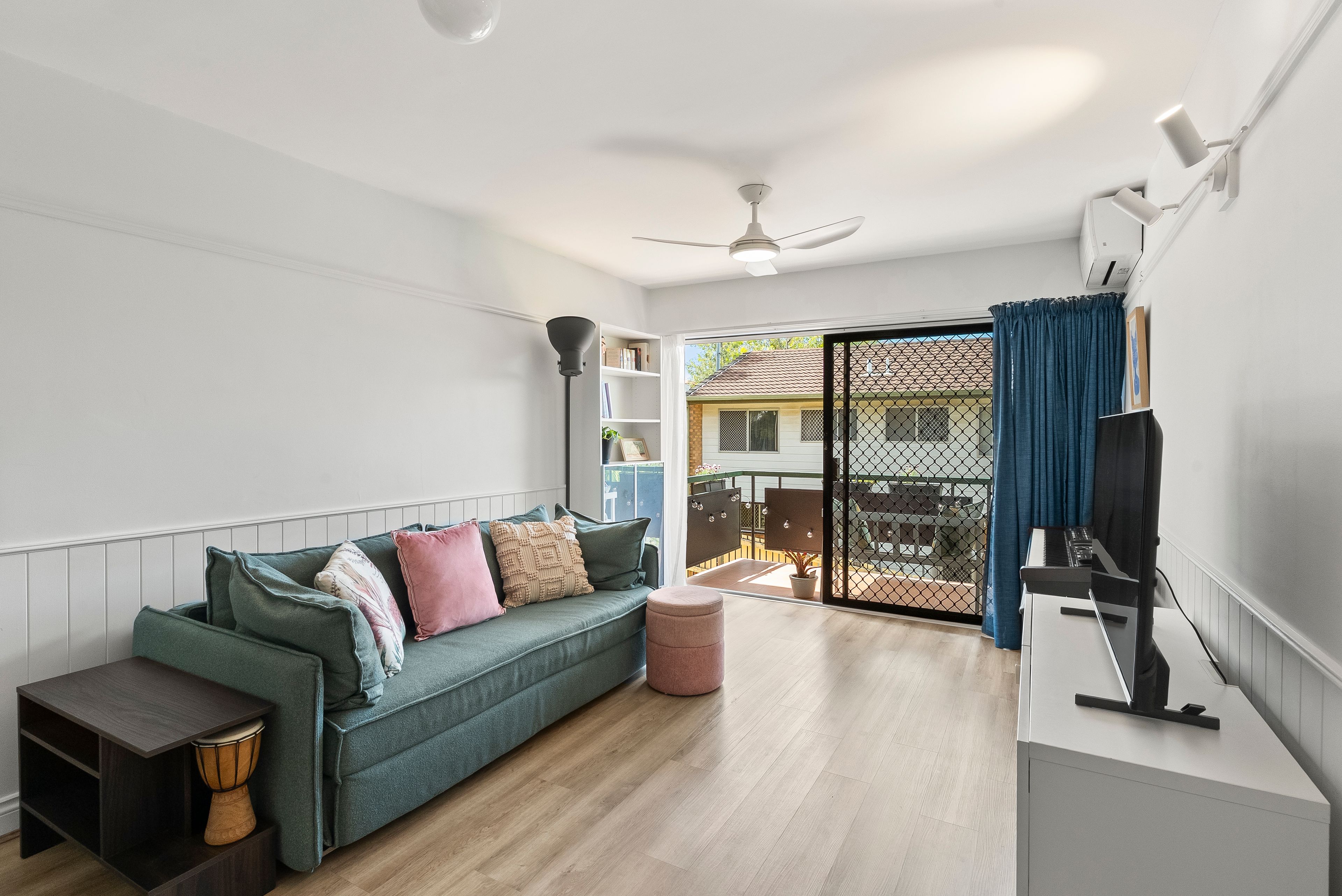 1/54 Westacott Street — photo 4 of 15