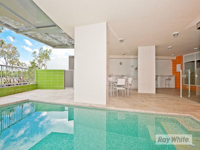 51 Playfield Street, Chermside QLD 4032