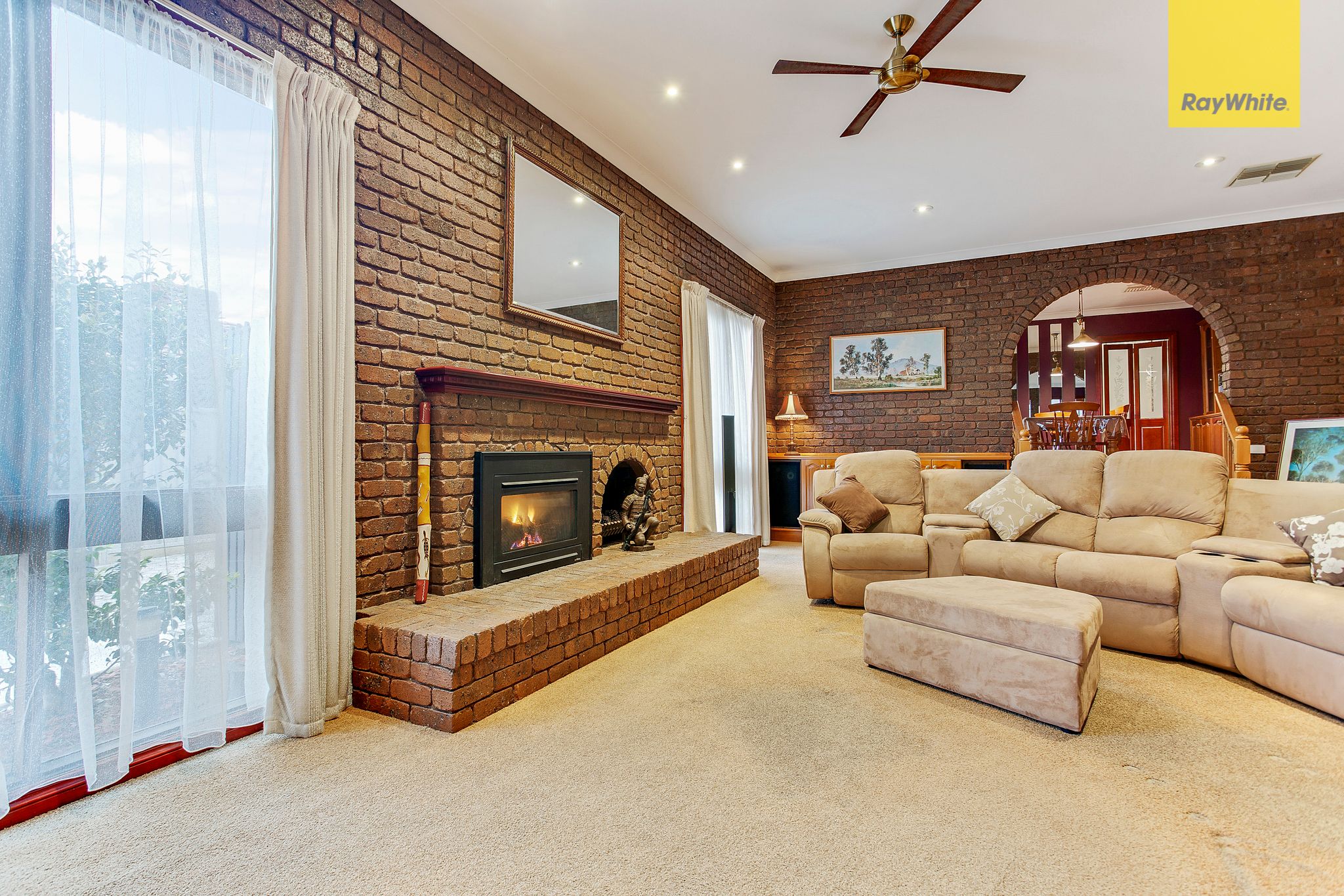 13 Dunraven Court, Sydenham, VIC 3037