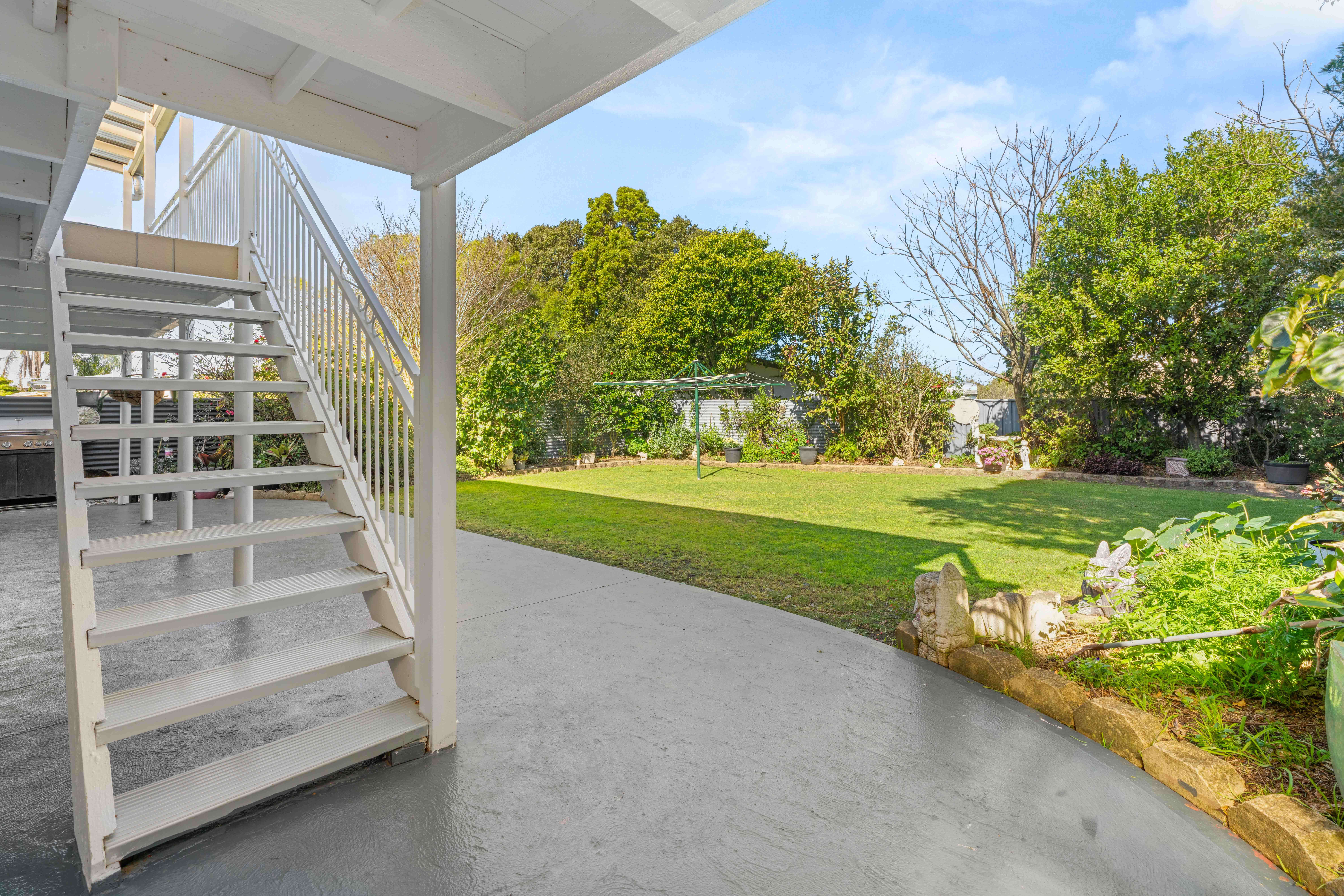 2 Leonore Avenue — photo 18 of 21