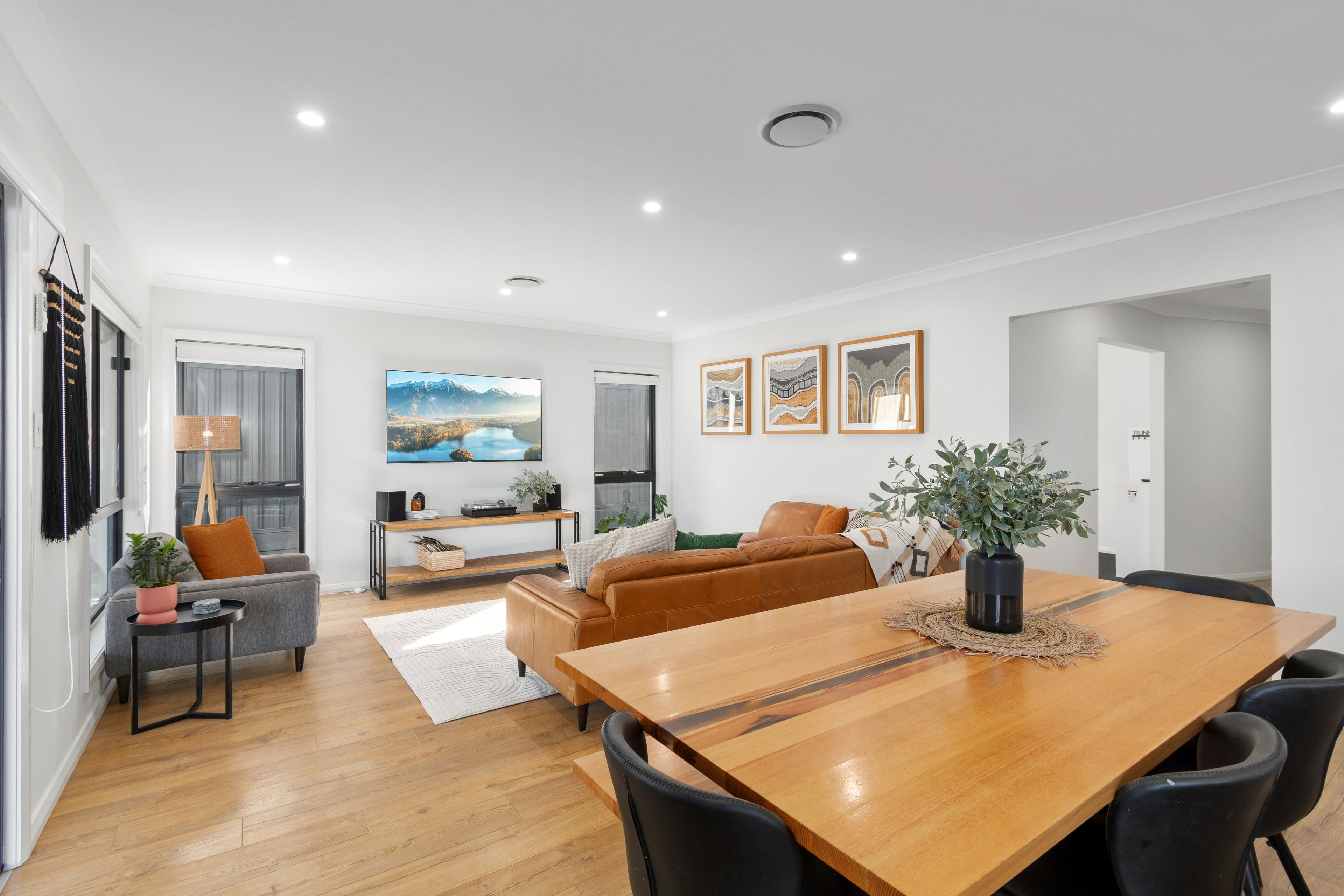 69 Thornbill Street — photo 3 of 28
