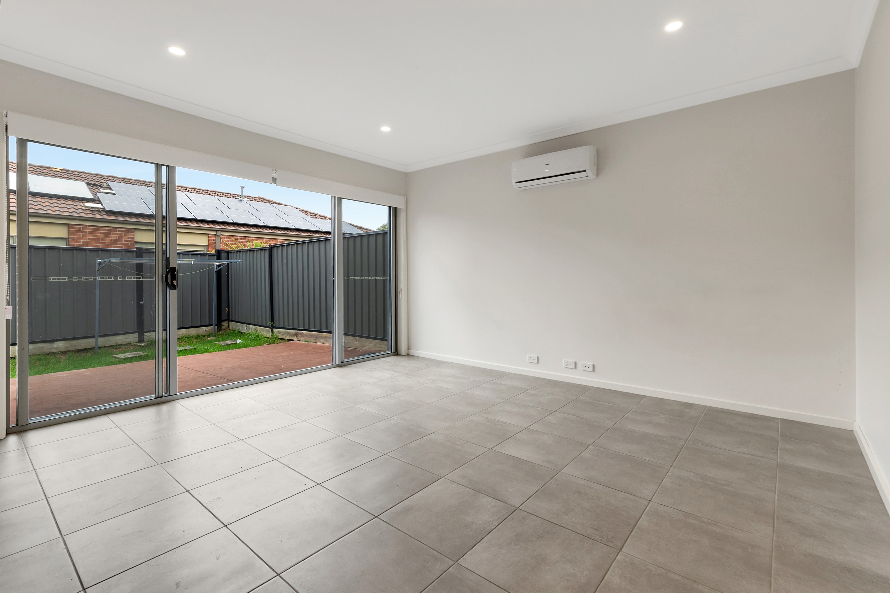 2 Vedro Road, Craigieburn, VIC 3064