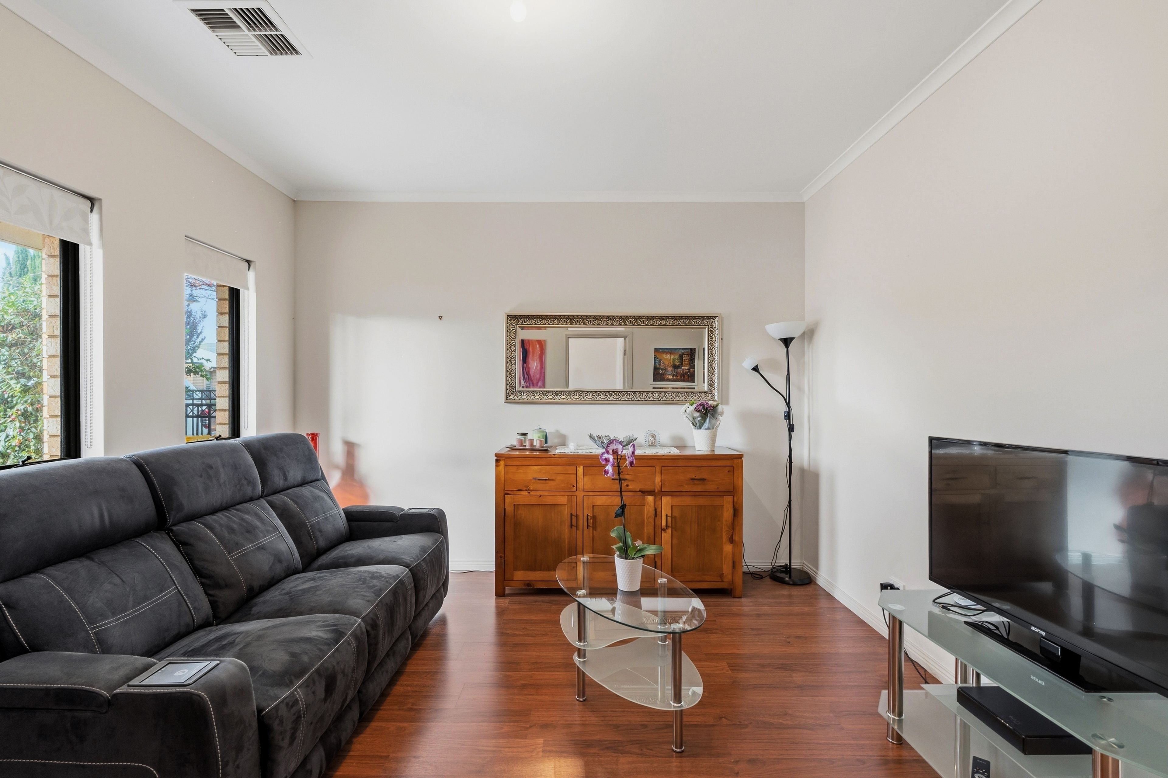 8 Admiral Parade, Munno Para, SA 5115