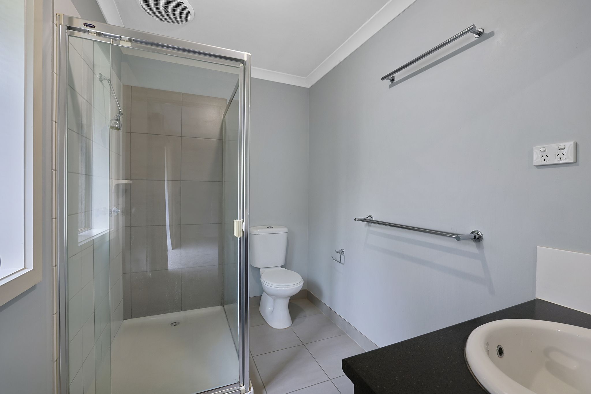 12 Vivian Court — photo 12 of 27